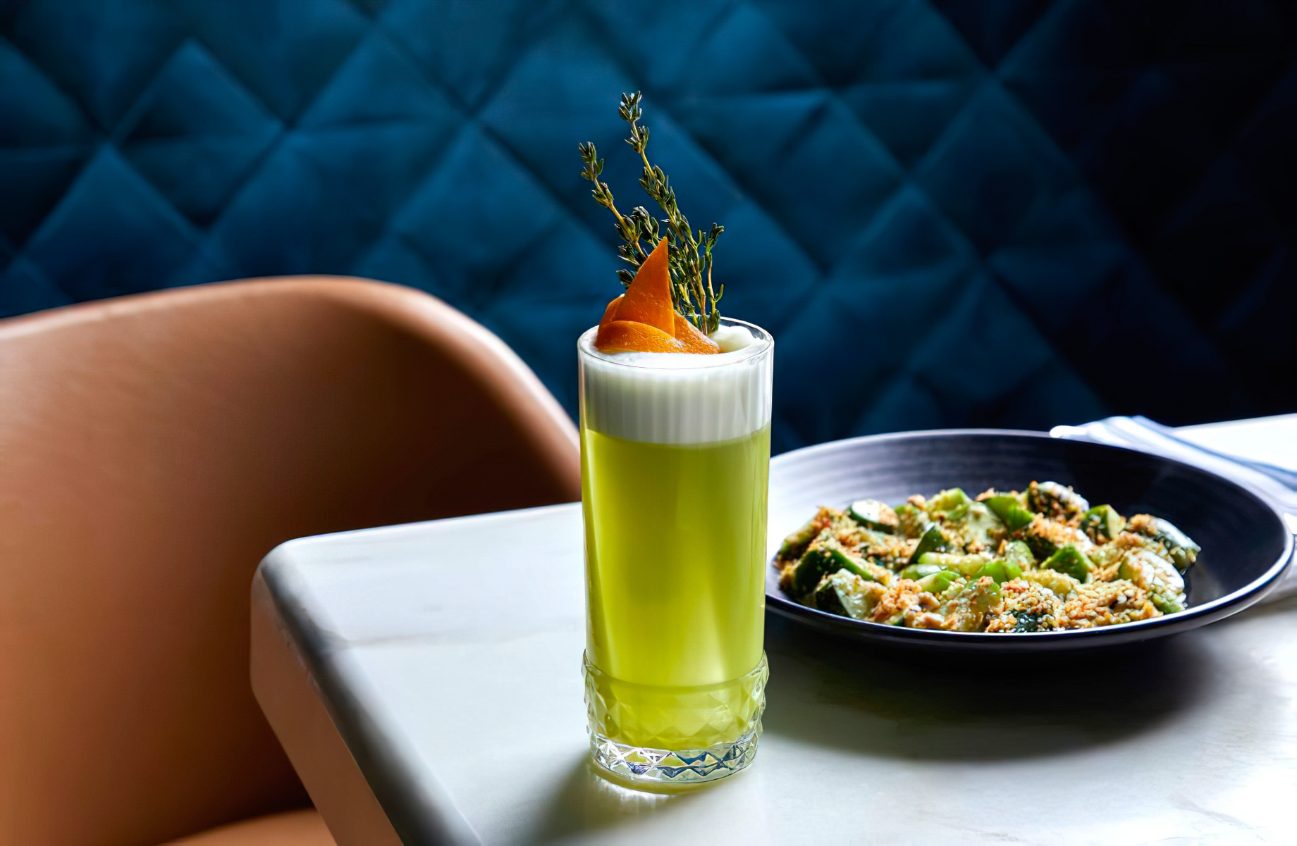 Viceroy Chicago Hotel - Chicago, IL, USA - Cocktail