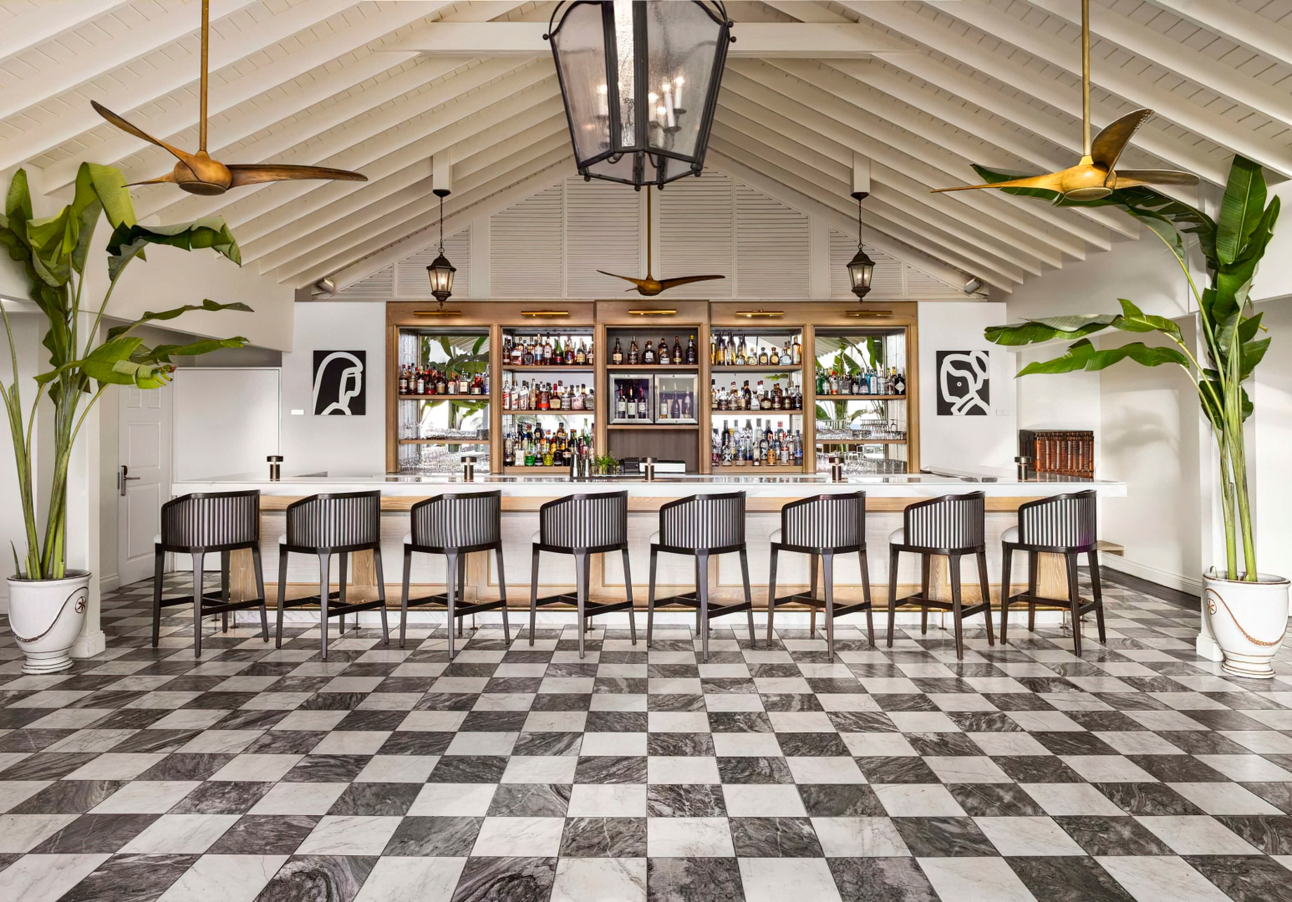 Sugar Beach, A Viceroy Resort – La Baie de Silence, Saint Lucia – Saltwood Bar