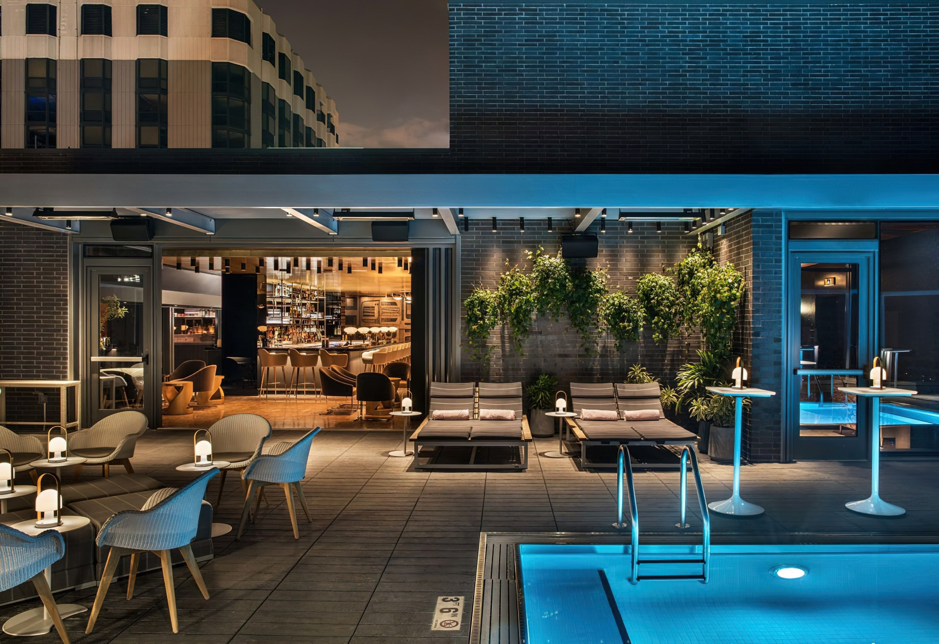 Viceroy Chicago Hotel – Chicago, IL, USA – Devereaux Rooftop Lounge