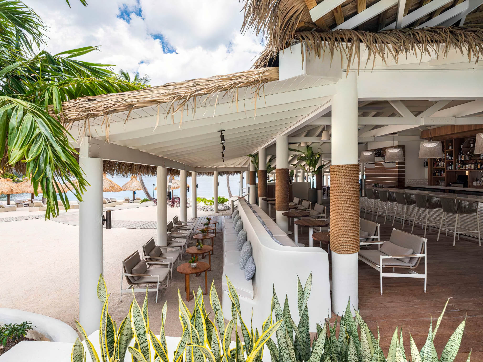 Sugar Beach, A Viceroy Resort – La Baie de Silence, Saint Lucia – Bonté Restaurant & Bar