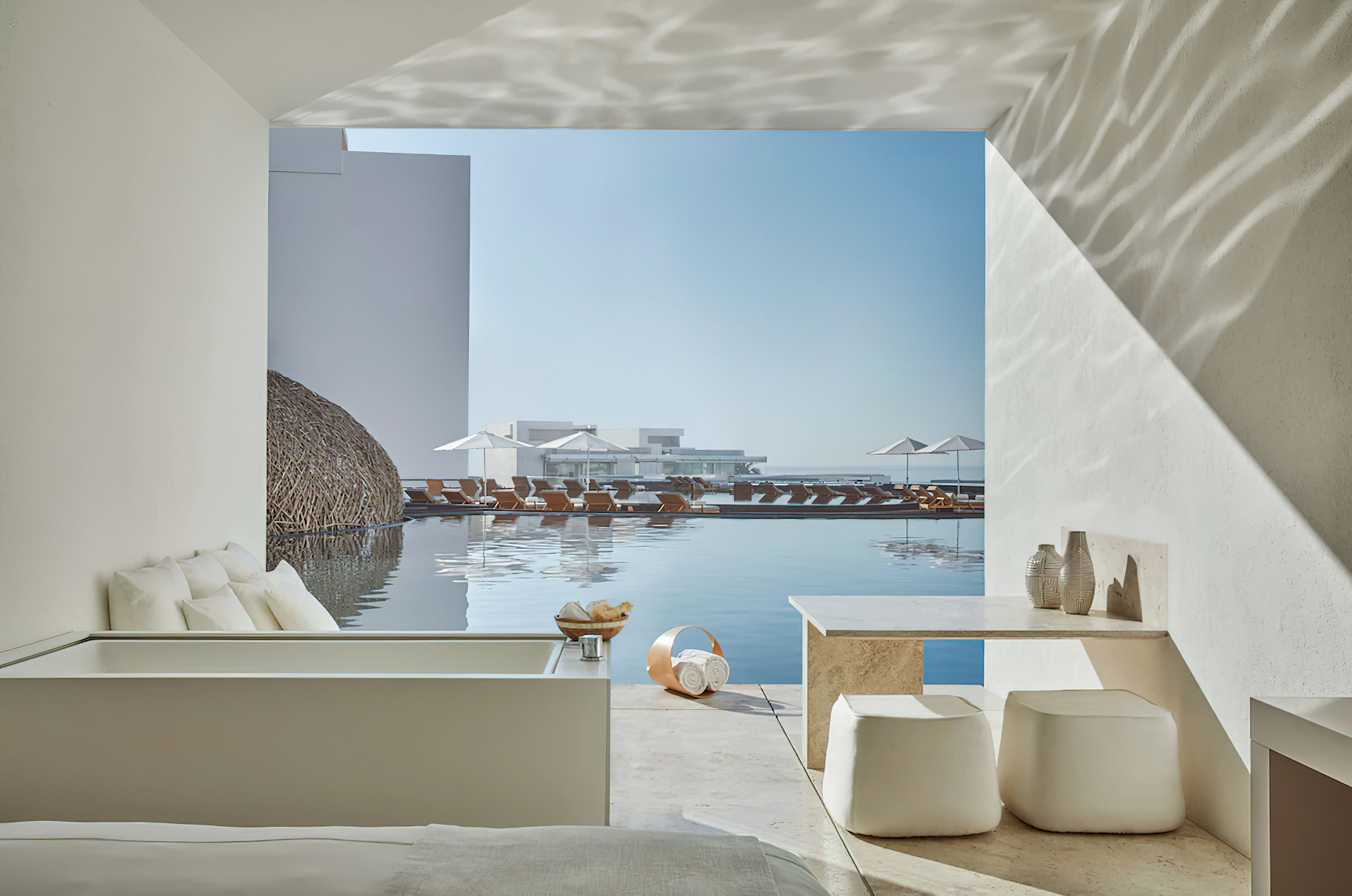 Viceroy Los Cabos Resort – San José del Cabo, Mexico – Partial Ocean View King Bed Guestroom Balcony