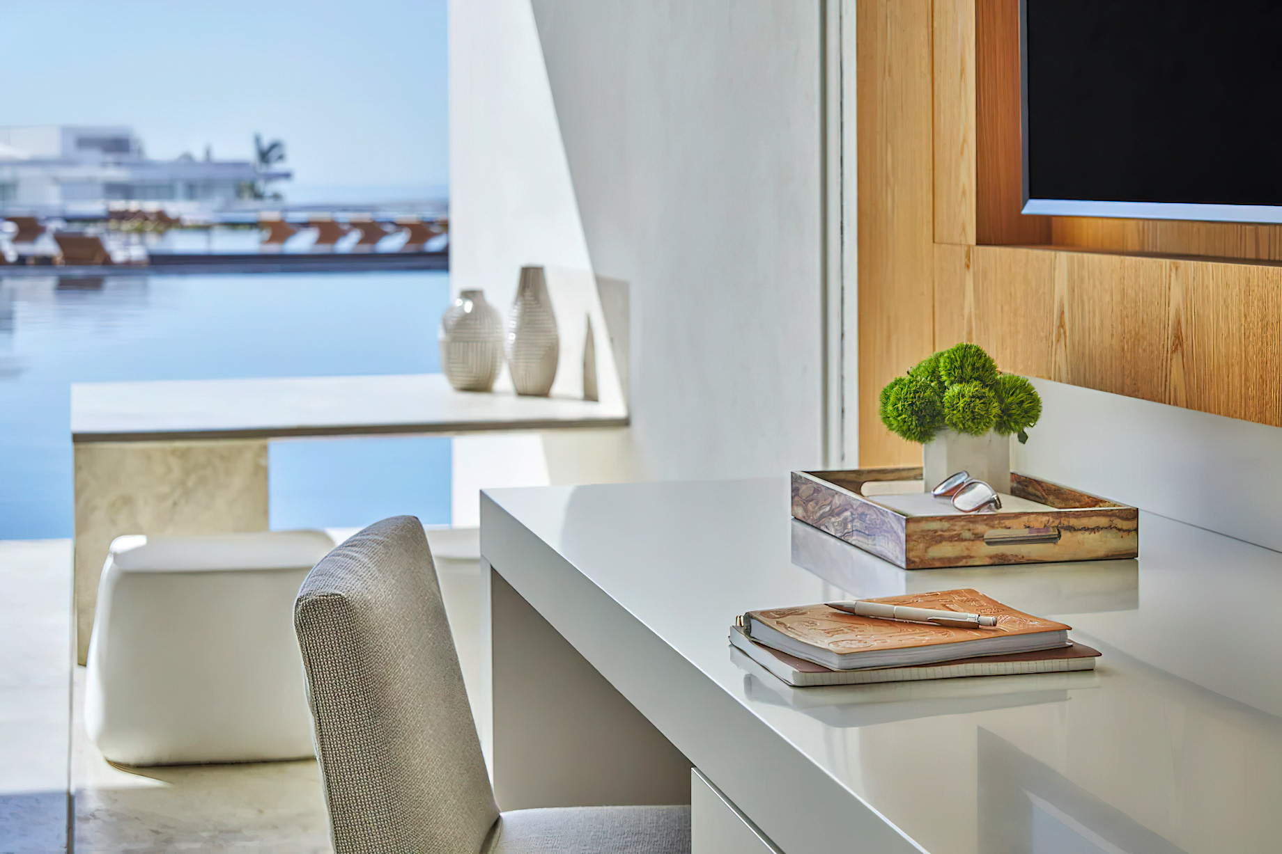 Viceroy Los Cabos Resort – San José del Cabo, Mexico – Partial Ocean View King Bed Guestroom Desk