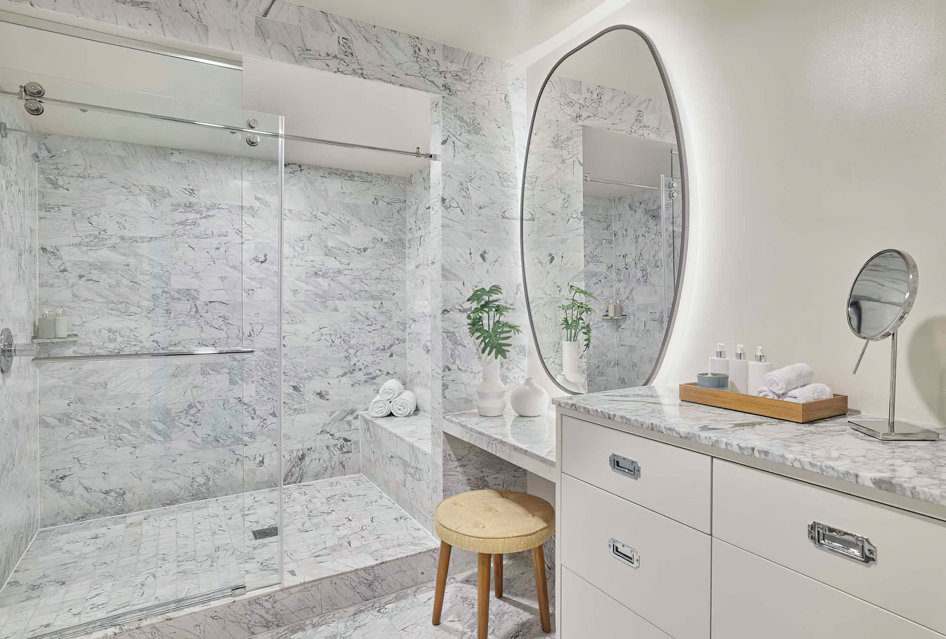 Viceroy Santa Monica Hotel - Santa Monica, CA, USA - Canary Partial Ocean View King Room Bathroom