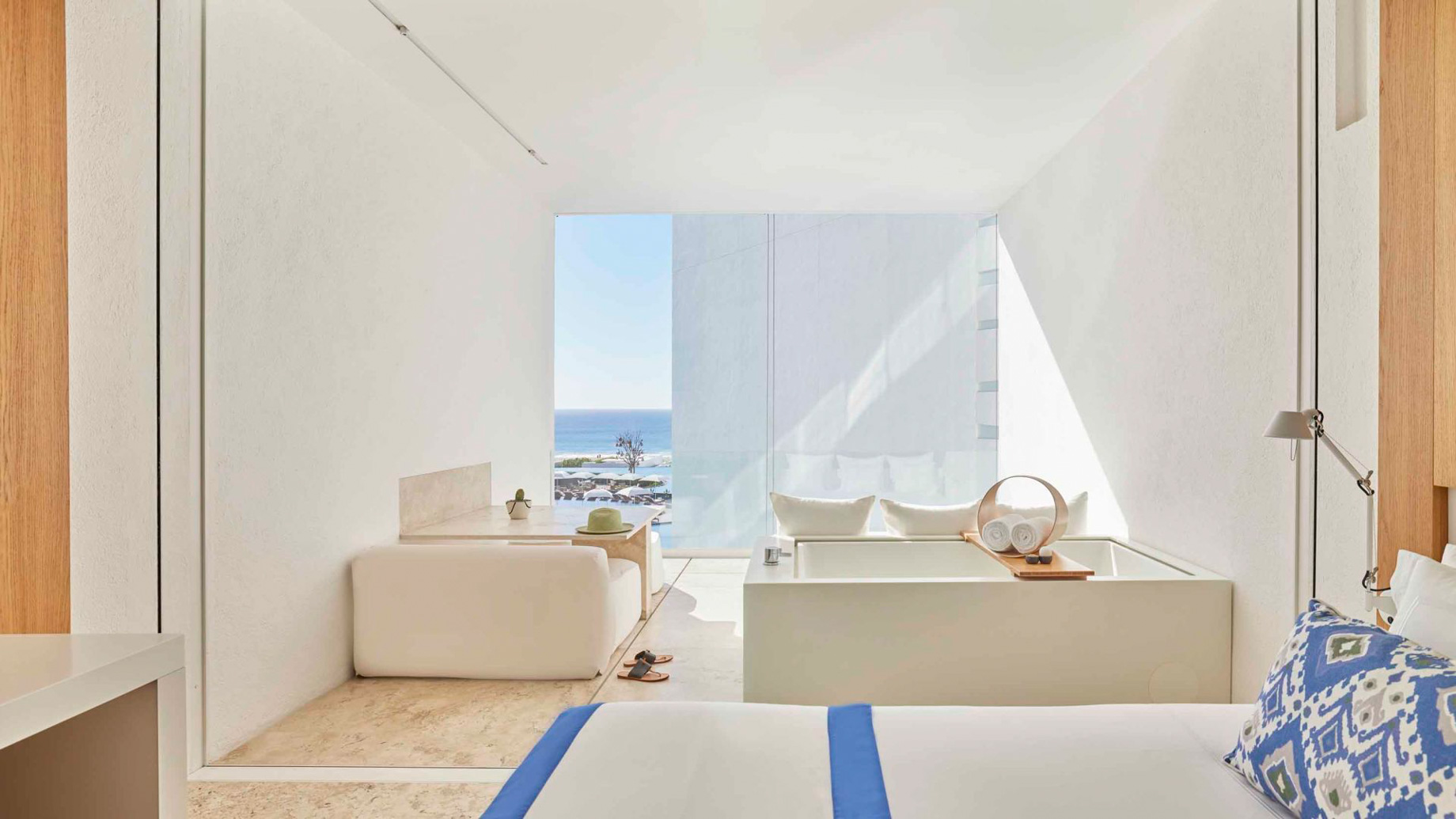 Viceroy Los Cabos Resort - San José del Cabo, Mexico - Partial Ocean View Two Double Bed Guestroom Balcony Tub