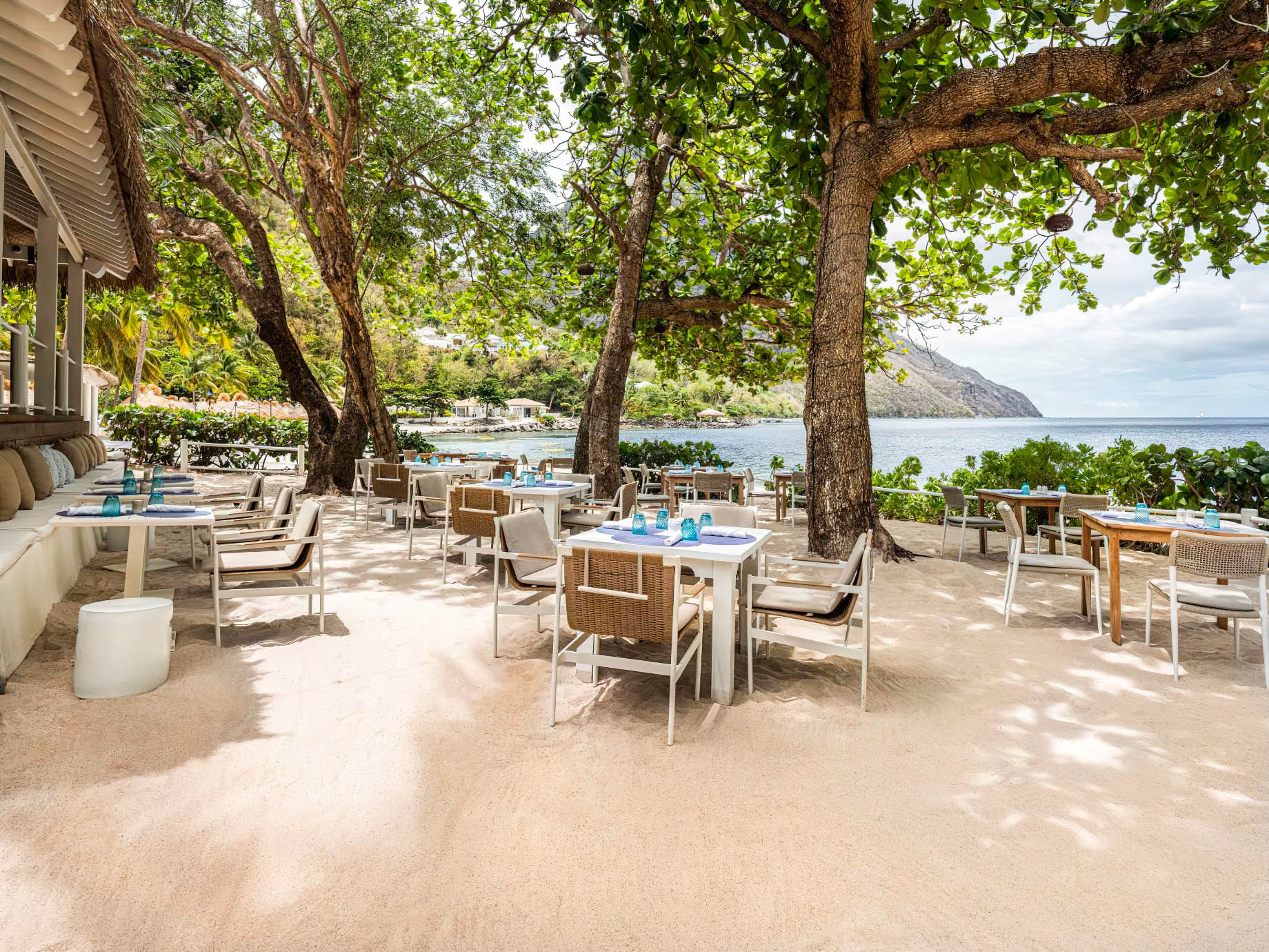 Sugar Beach, A Viceroy Resort – La Baie de Silence, Saint Lucia – Jalousie Grill