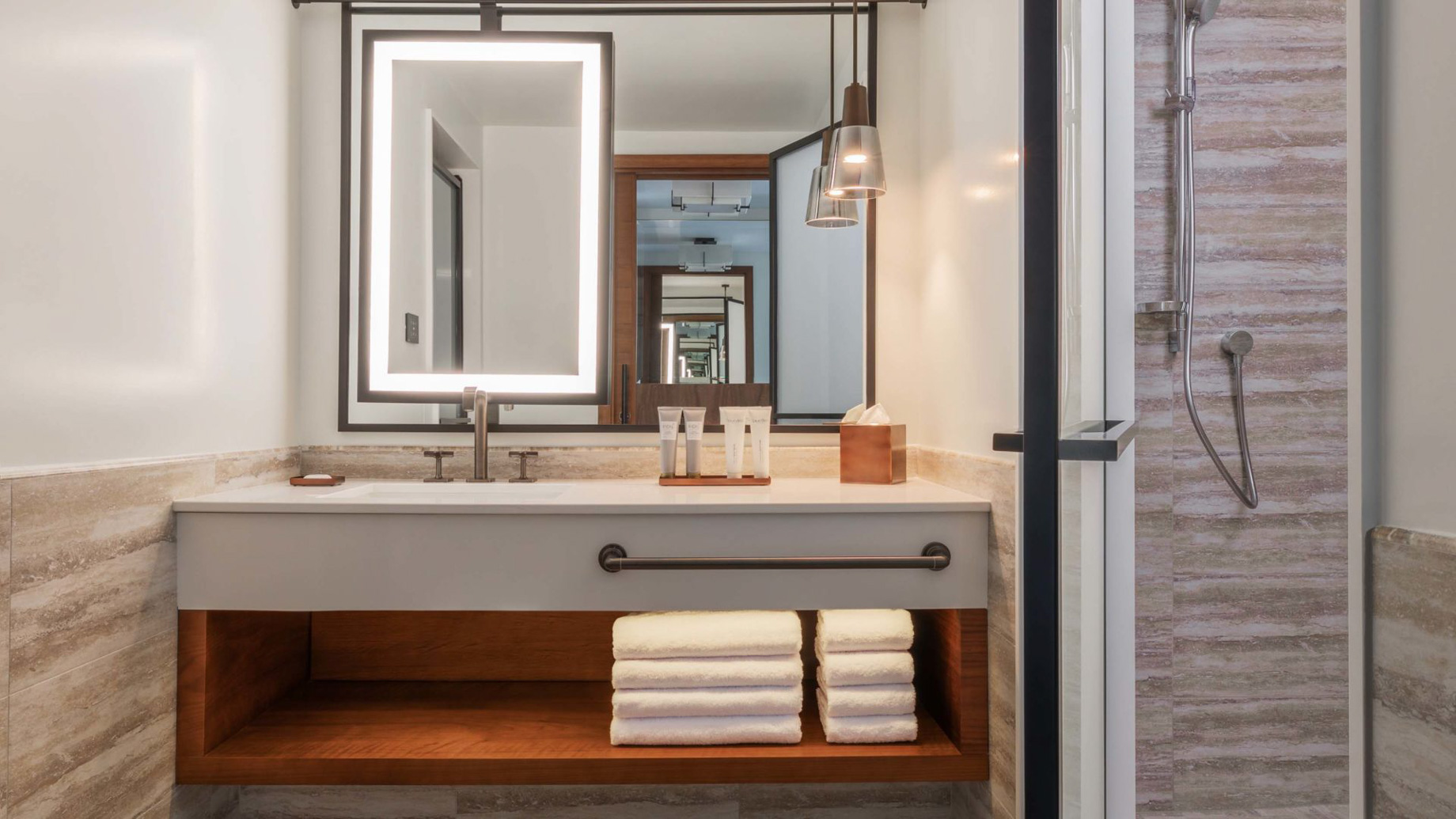 Viceroy Kopaonik Serbia Mountain Resort – Kopaonik, Serbia – Double Queen Room Bathroom