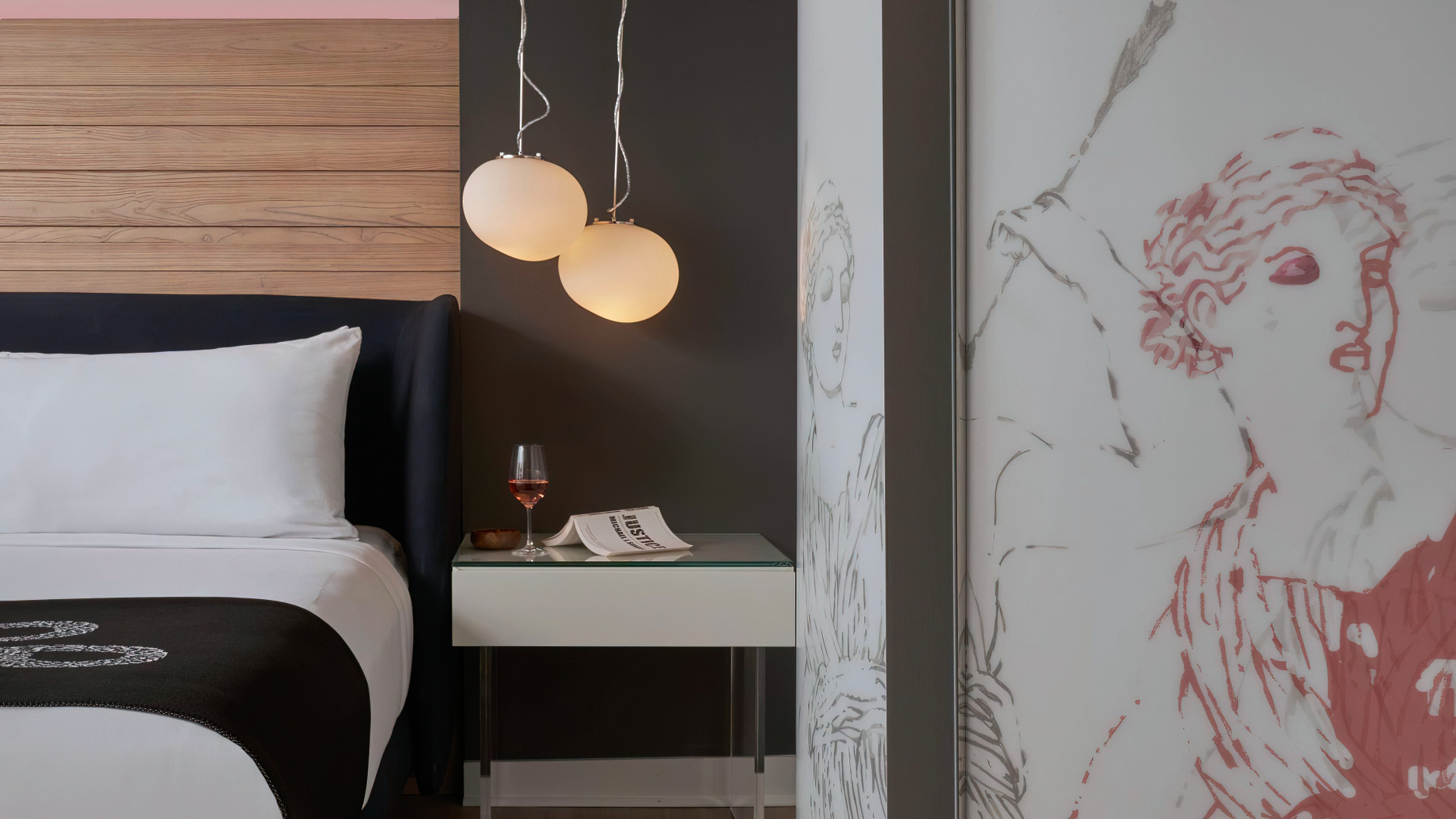 Hotel Zena, a Viceroy Urban Retreat - Washington, DC, USA - Zena King Suite Decor