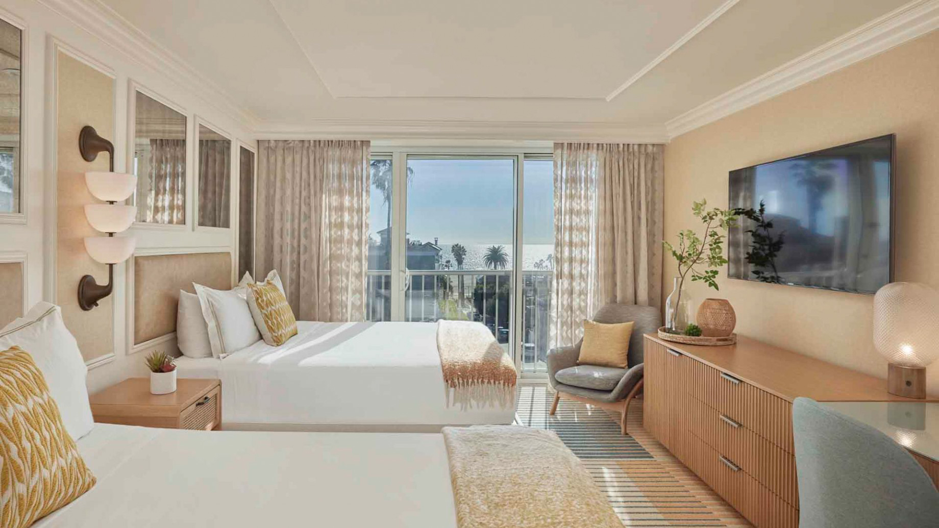 Viceroy Santa Monica Hotel – Santa Monica, CA, USA – Partial Ocean View Two Queens Room