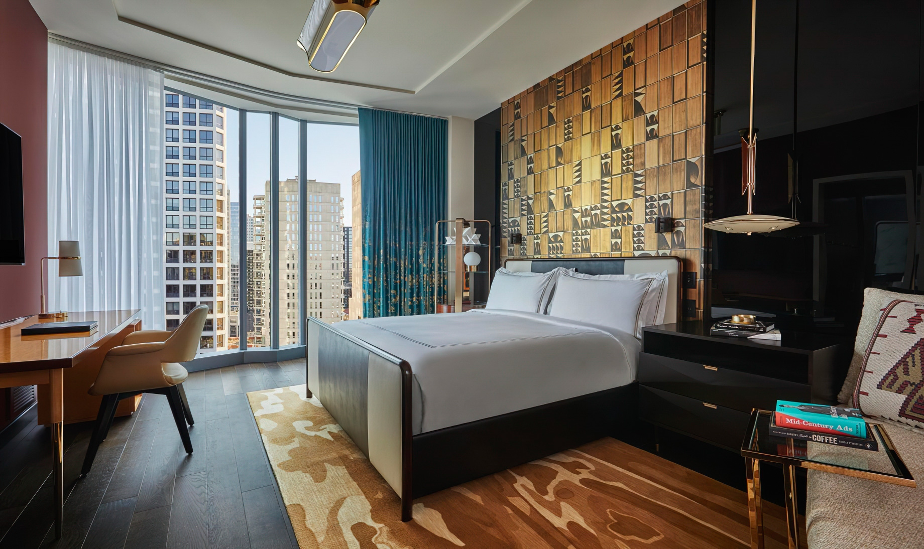 Viceroy Chicago Hotel – Chicago, IL, USA – Junior Suite Bedroom