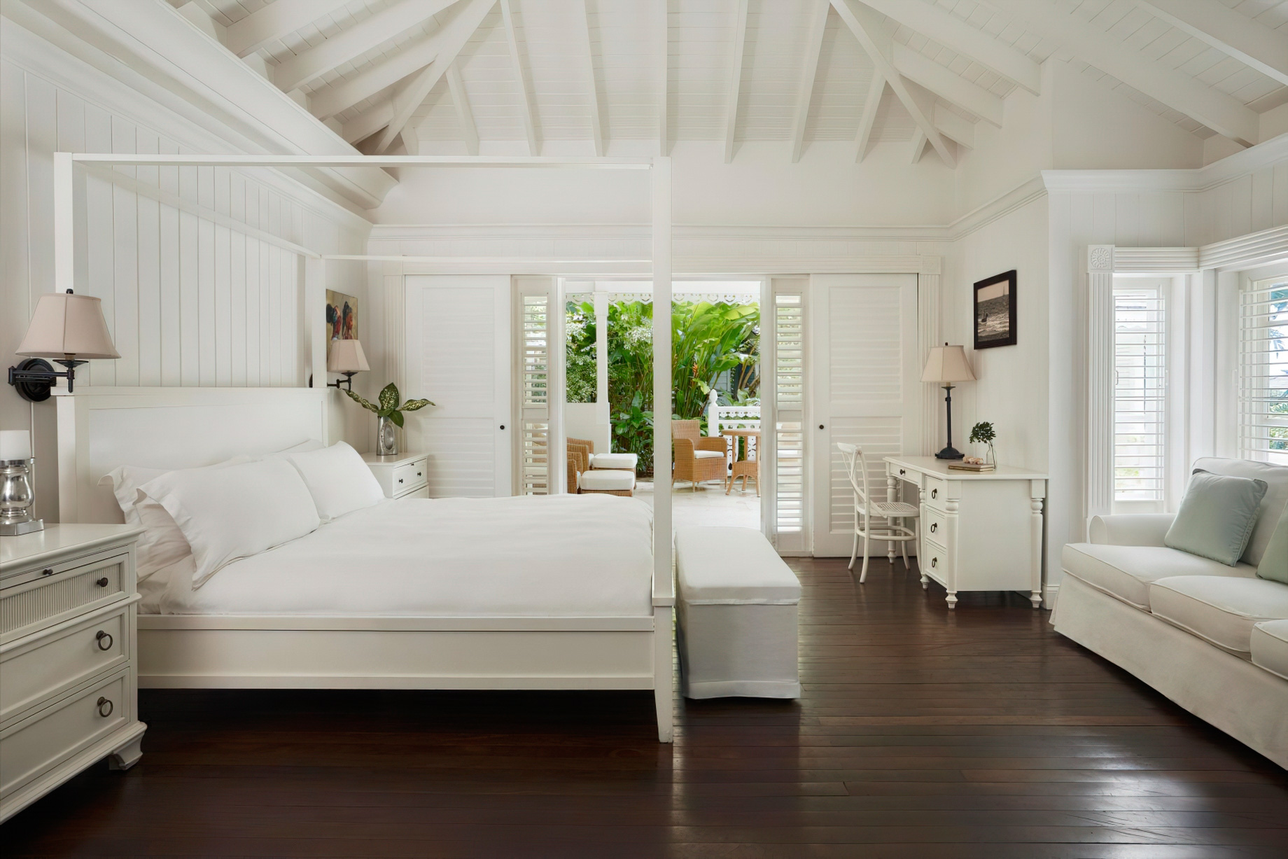 Sugar Beach, A Viceroy Resort – La Baie de Silence, Saint Lucia – Luxury Villa Bedroom