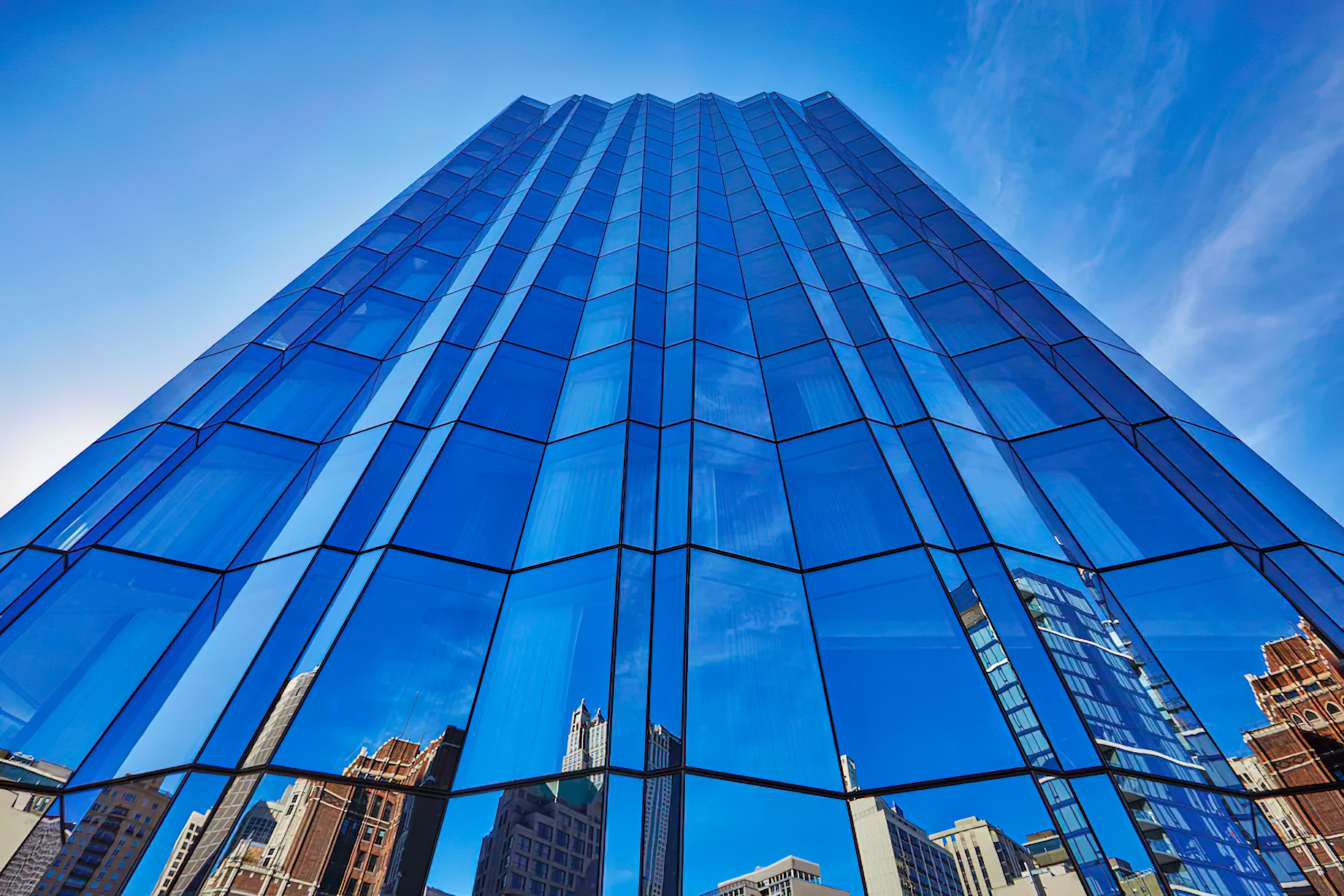 Viceroy Chicago Hotel – Chicago, IL, USA – Exterior Tower View