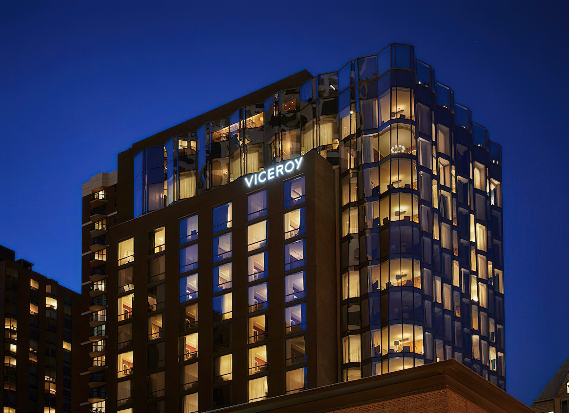 Viceroy Chicago Hotel – Chicago, IL, USA – Tower View Night