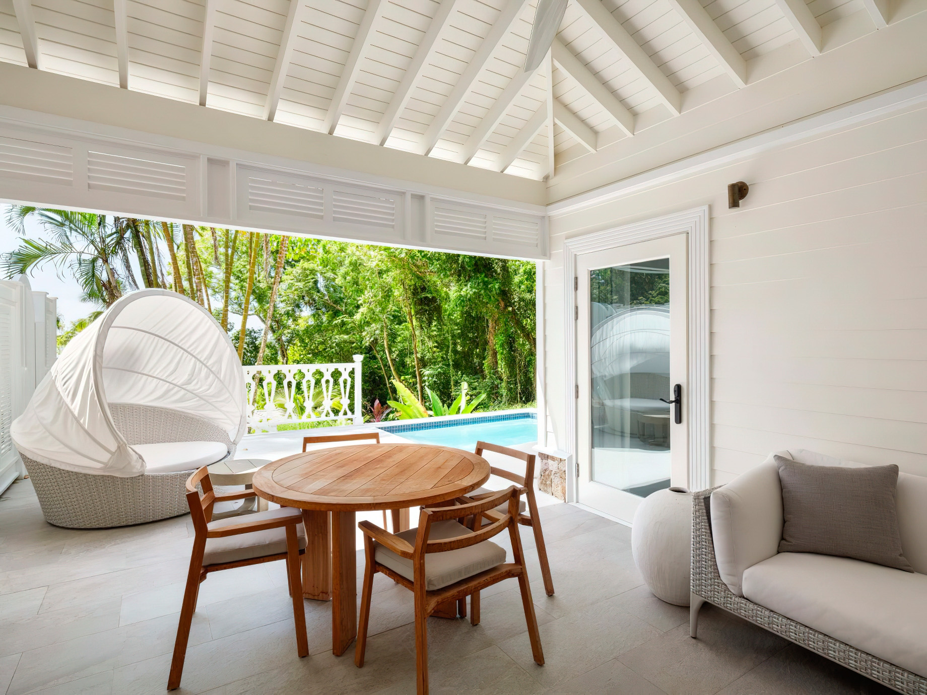 Sugar Beach, A Viceroy Resort – La Baie de Silence, Saint Lucia – Deluxe Cottage