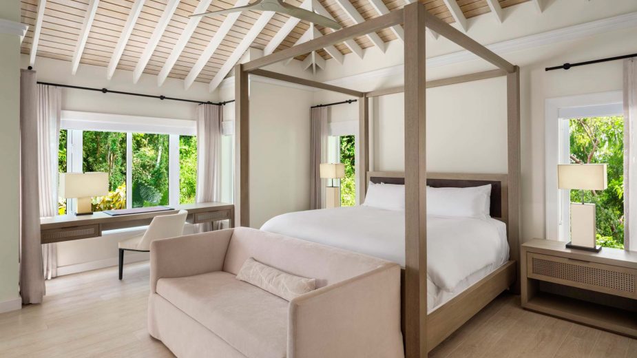 Sugar Beach, A Viceroy Resort - La Baie de Silence, Saint Lucia - Deluxe Cottage Bedroom