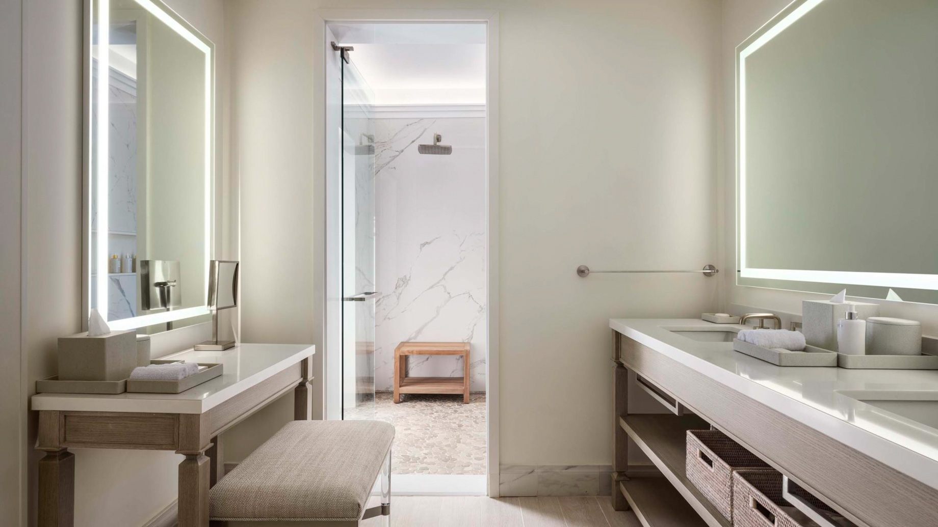 Sugar Beach, A Viceroy Resort – La Baie de Silence, Saint Lucia – Deluxe Cottage Bathroom