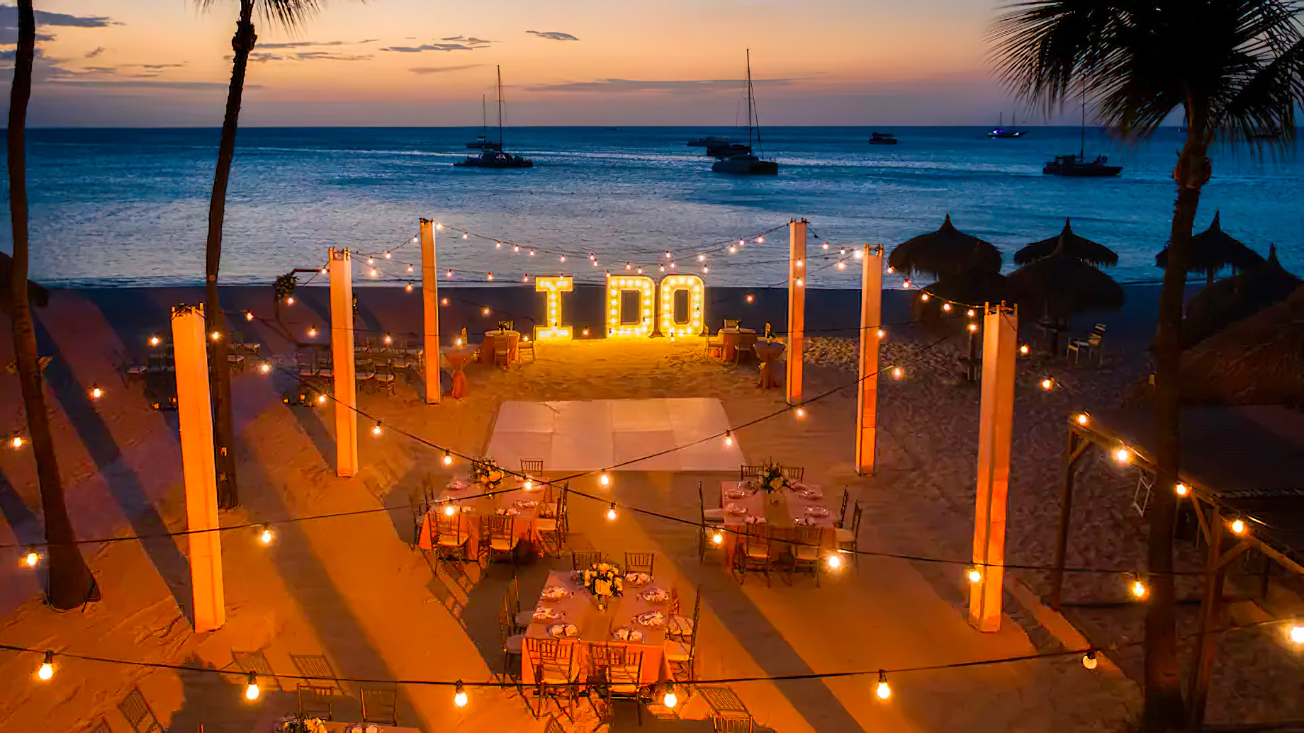 Hyatt Regency Aruba Resort & Casino – Noord, Aruba – Beach Wedding Reception