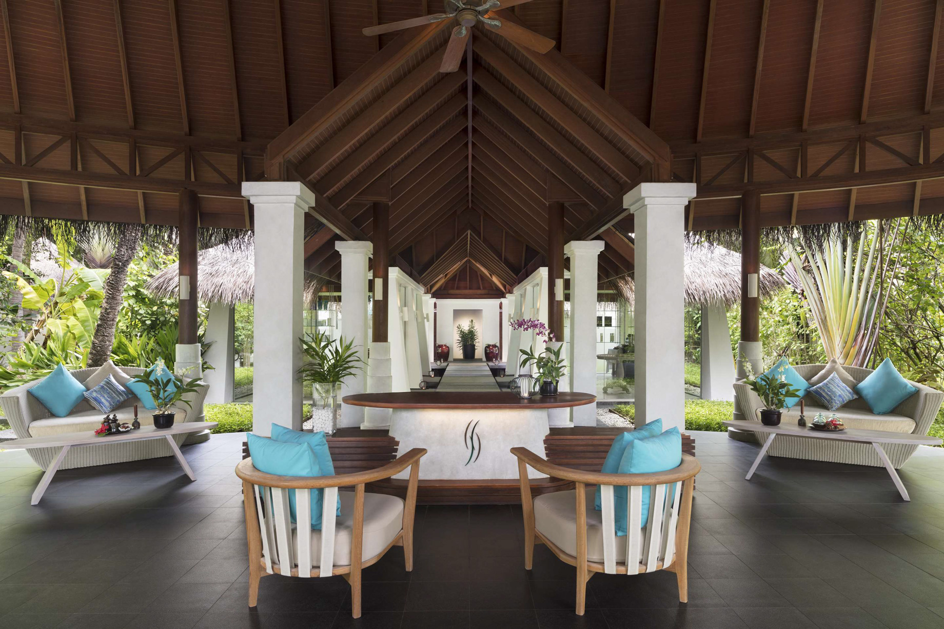 Anantara Veli Maldives Resort – South Male Atoll, Maldives – Lounge
