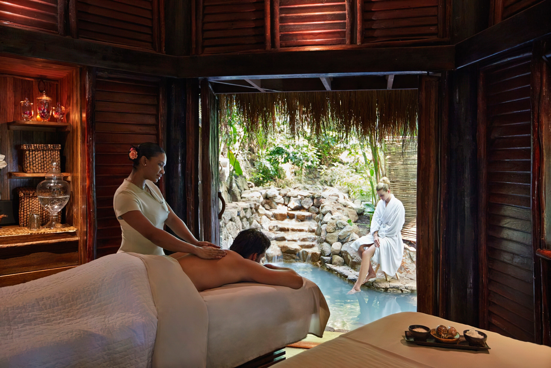 Sugar Beach, A Viceroy Resort – La Baie de Silence, Saint Lucia – The Rainforest Spa Treatment Room Pool View