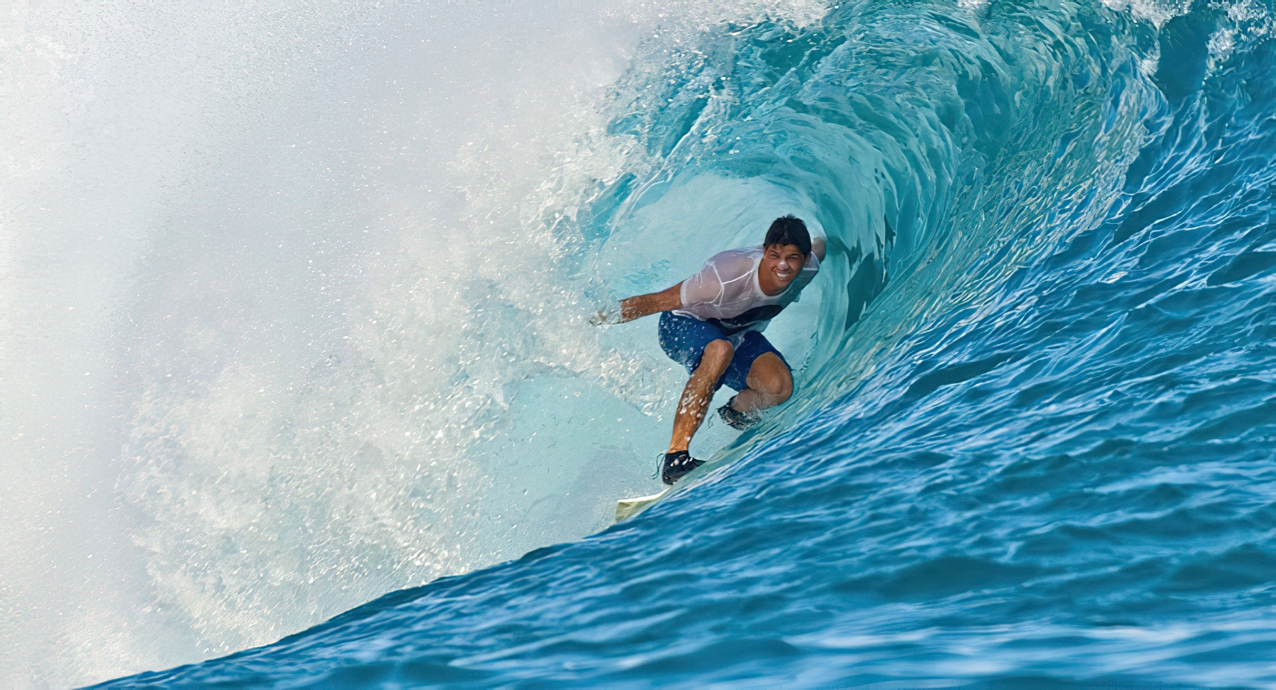 Anantara Veli Maldives Resort – South Male Atoll, Maldives – Surfing