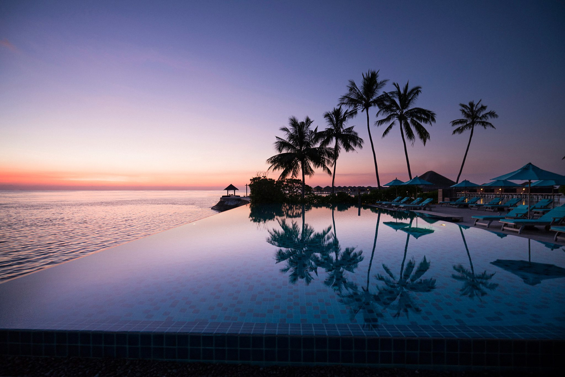 Anantara Veli Maldives Resort – South Male Atoll, Maldives – Infinity Pool Dusk