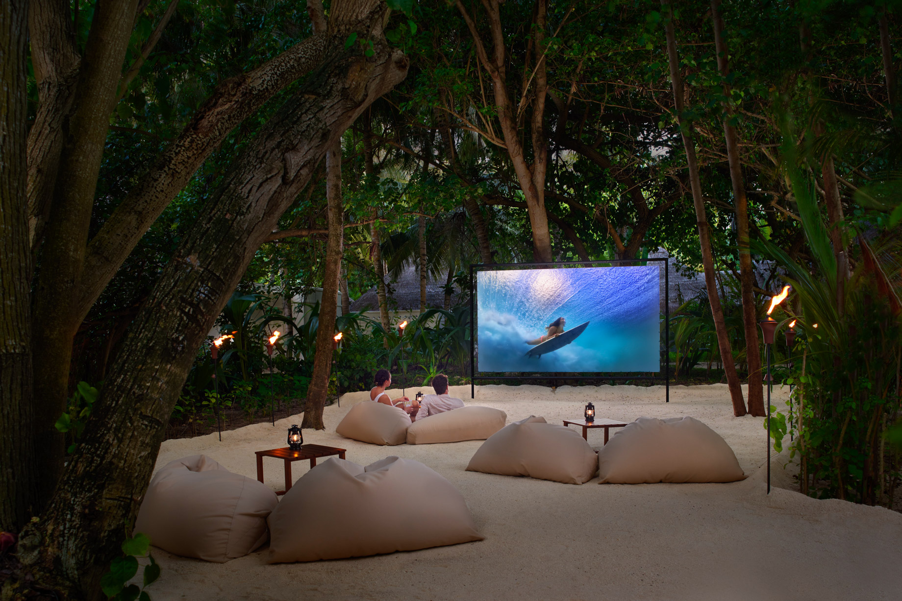 Anantara Veli Maldives Resort – South Male Atoll, Maldives – Movie Under The Stars