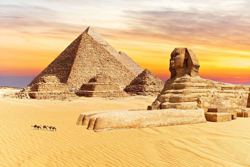 Sunset at The Great Sphinx and The Great Pyramids of Giza, Egypt – TRAVOH