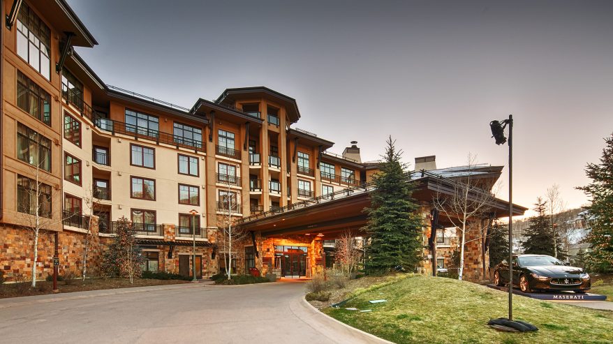 Viceroy Snowmass Luxury Resort - Aspen Snowmass Village, CO, USA - Entrance