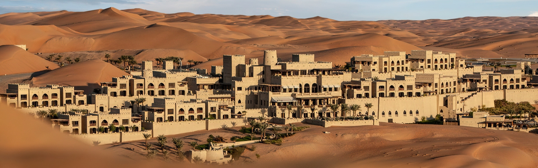 Qasr Al Sarab Desert Resort by Anantara - Abu Dhabi - United Arab Emirates - Resort View