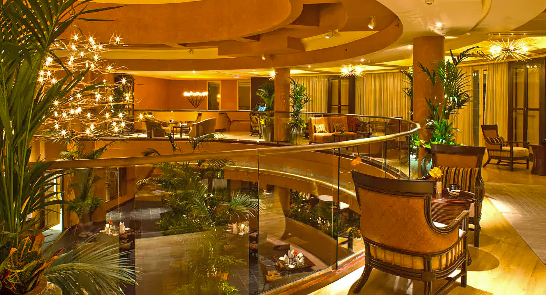 Desert Islands Resort & Spa by Anantara - Abu Dhabi - United Arab Emirates - The Palm Restaurant