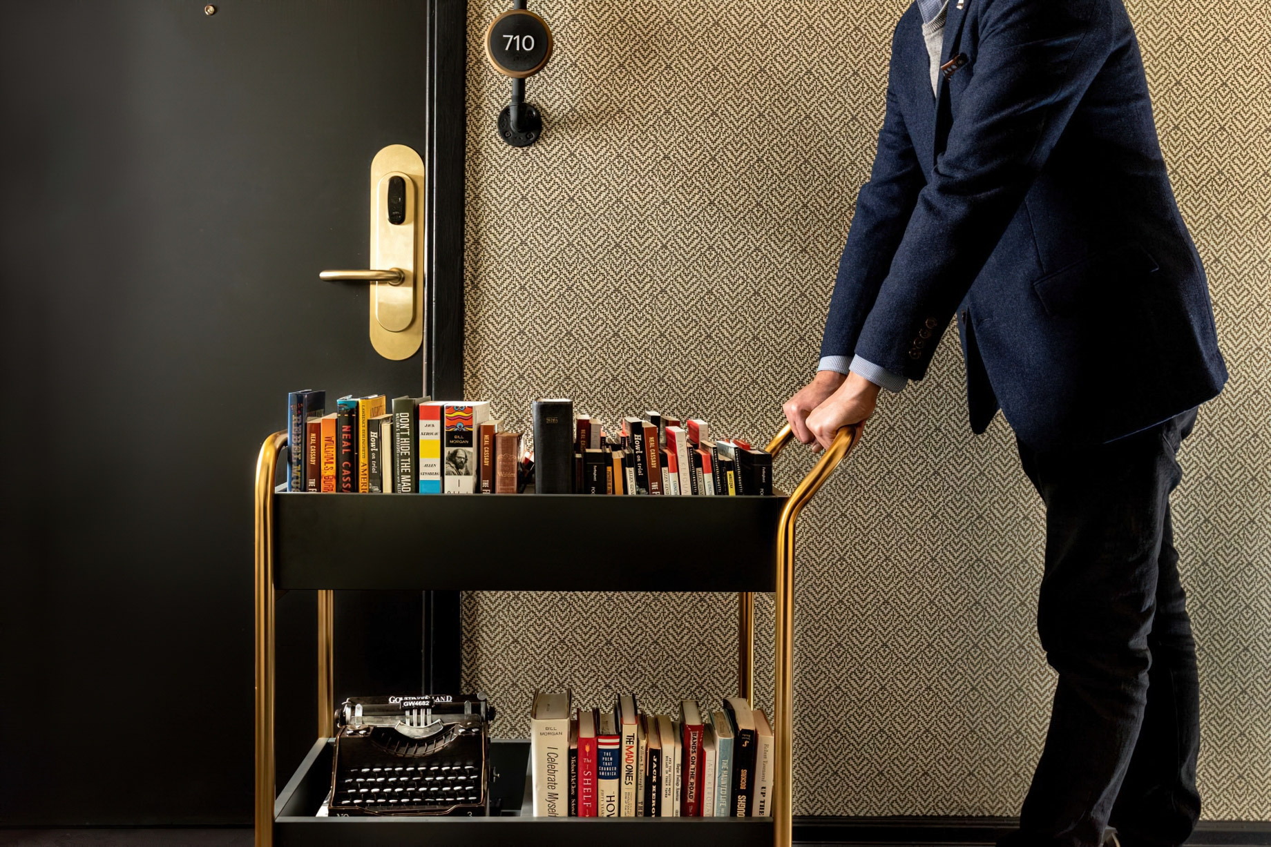 Hotel Emblem, a Viceroy Urban Retreat – San Francisco, CA, USA – Book Butler