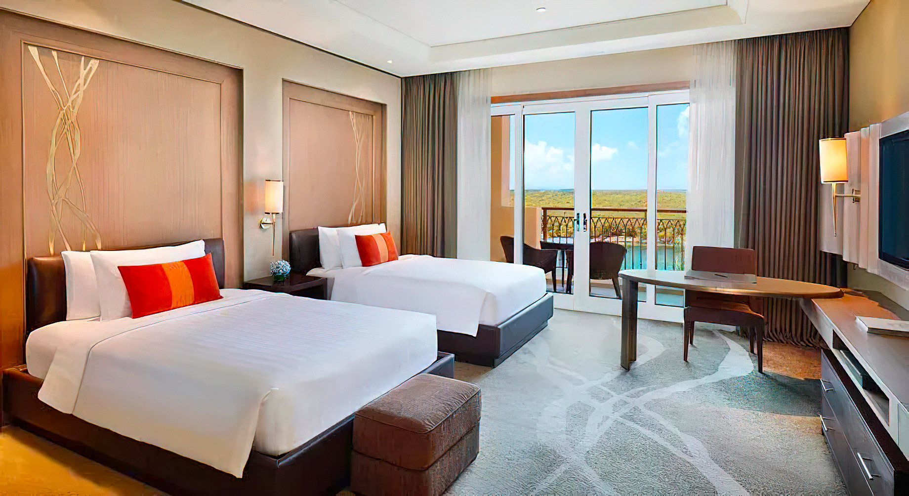 Anantara Eastern Mangroves Abu Dhabi Hotel – United Arab Emirates – Deluxe Mangroves Balcony Room