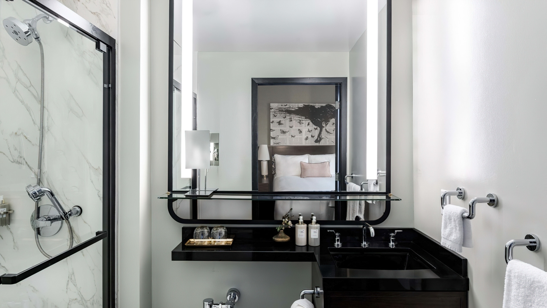 Hotel Emblem, a Viceroy Urban Retreat – San Francisco, CA, USA – Emblem Guest Room Bathroom