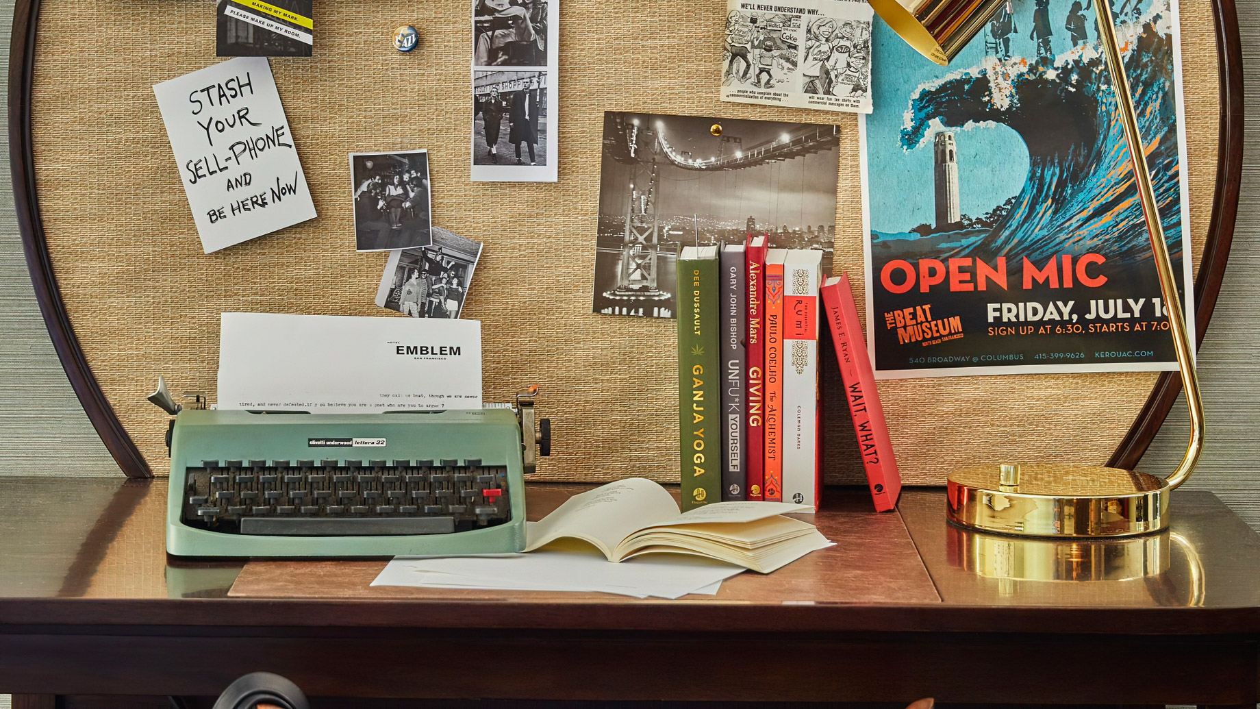 Hotel Emblem, a Viceroy Urban Retreat – San Francisco, CA, USA – Emblem Deluxe Room Desk