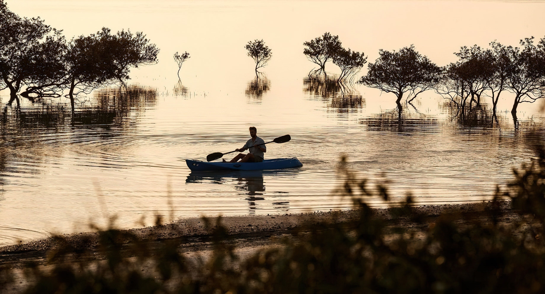 Desert Islands Resort & Spa by Anantara - Abu Dhabi - United Arab Emirates - Kayaking