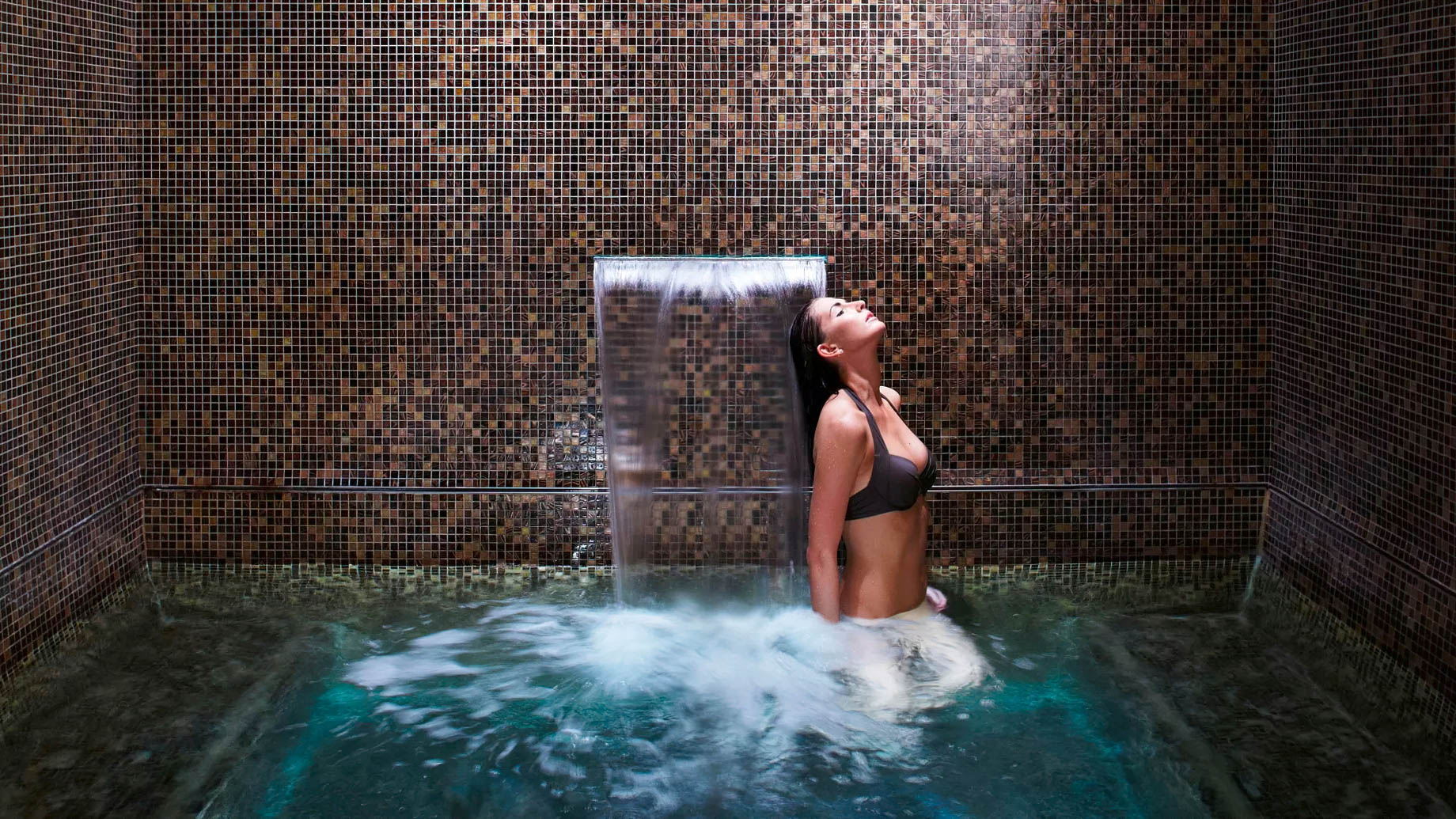 Viceroy Snowmass Luxury Resort - Aspen Snowmass Village, CO, USA - Spa Plunge Pool