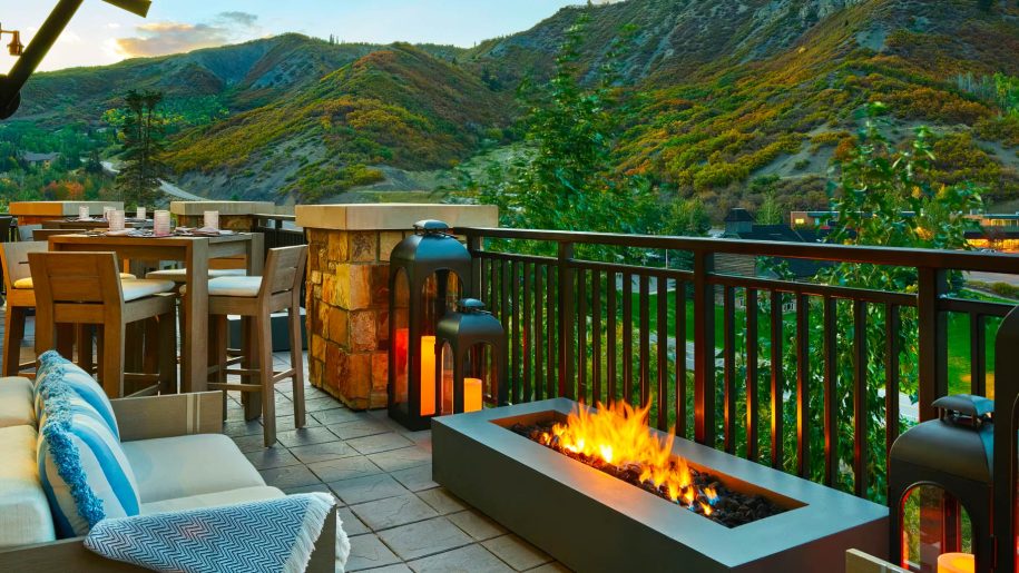 Viceroy Snowmass Luxury Resort - Aspen Snowmass Village, CO, USA - Deck Evening View