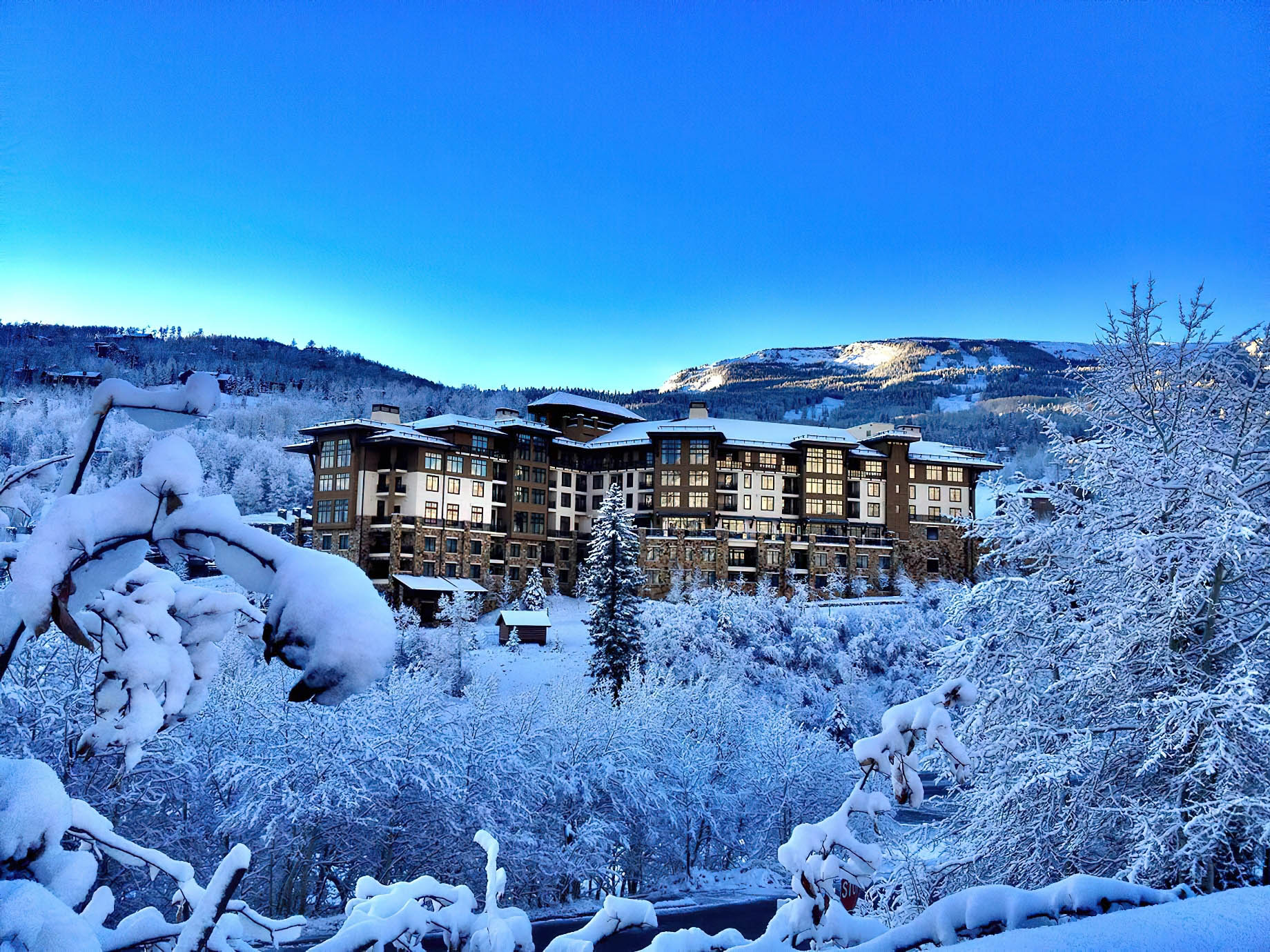 Viceroy Snowmass Luxury Resort - Aspen Snowmass Village, CO, USA - Hotel Winter View