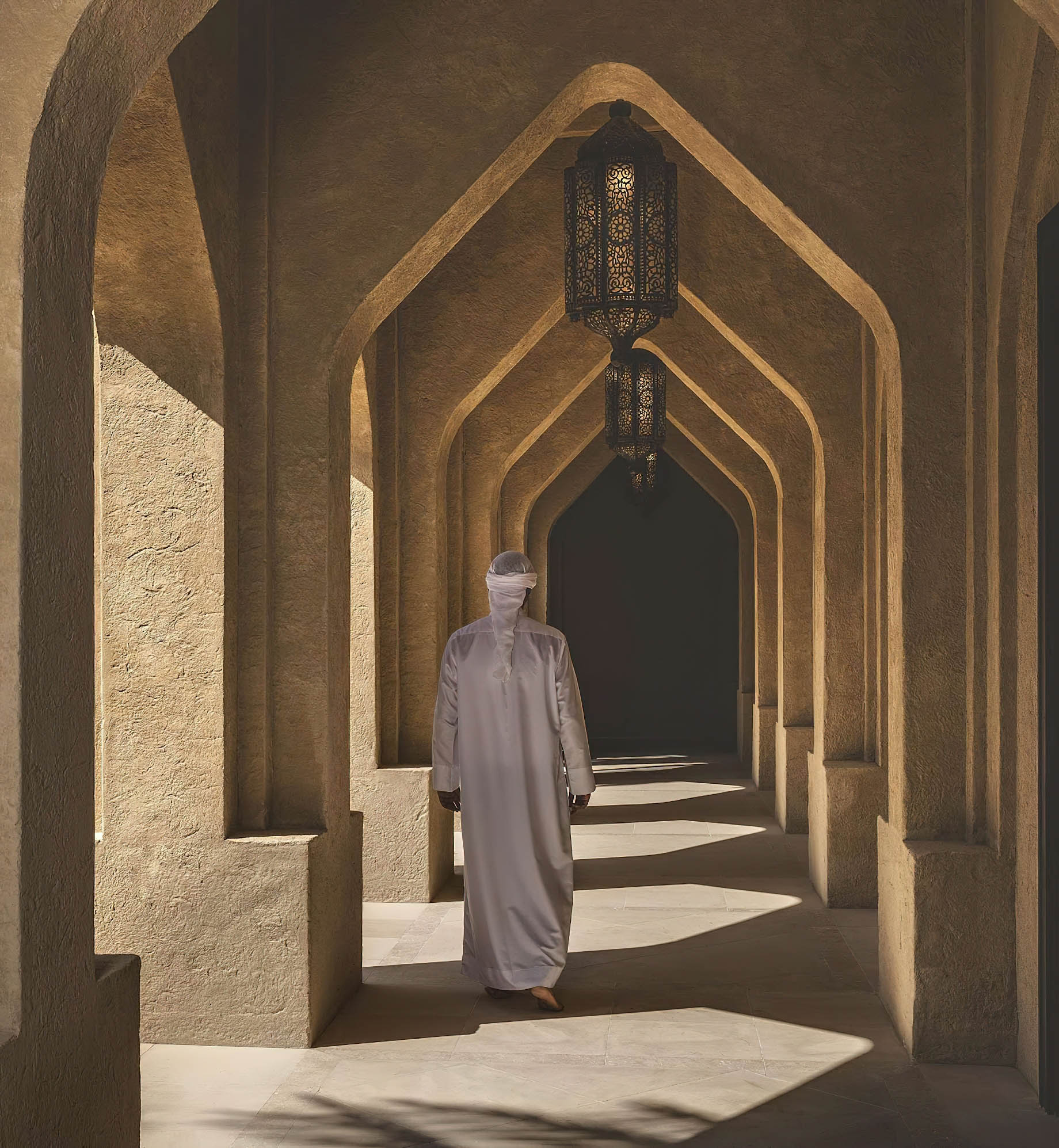 Qasr Al Sarab Desert Resort by Anantara - Abu Dhabi - United Arab Emirates - Pathway