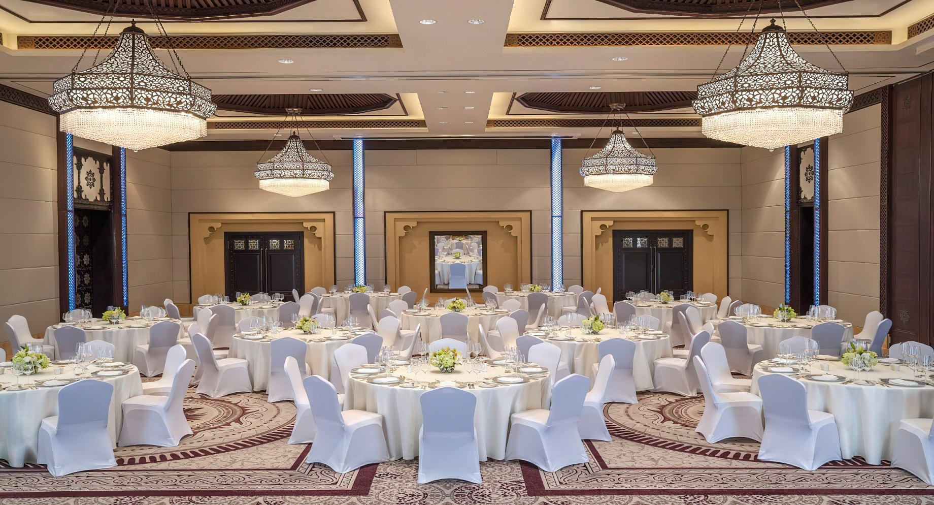 Qasr Al Sarab Desert Resort by Anantara - Abu Dhabi - United Arab Emirates - Ballroom
