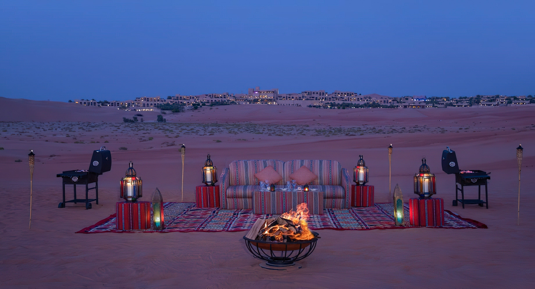 Qasr Al Sarab Desert Resort by Anantara – Abu Dhabi – United Arab Emirates – Desert Dining Experience