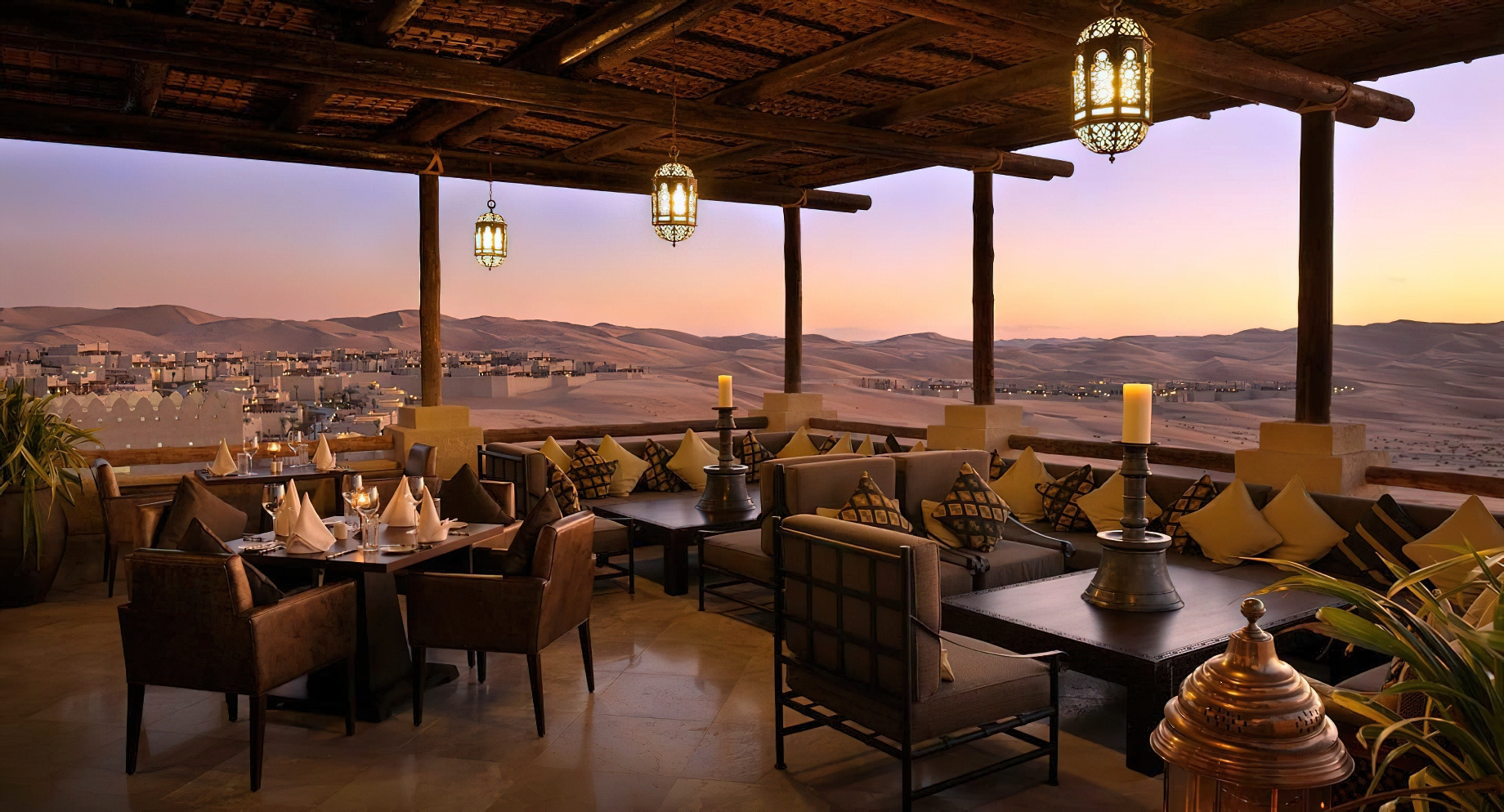 Qasr Al Sarab Desert Resort by Anantara - Abu Dhabi - United Arab Emirates - Evening Terrace Dining