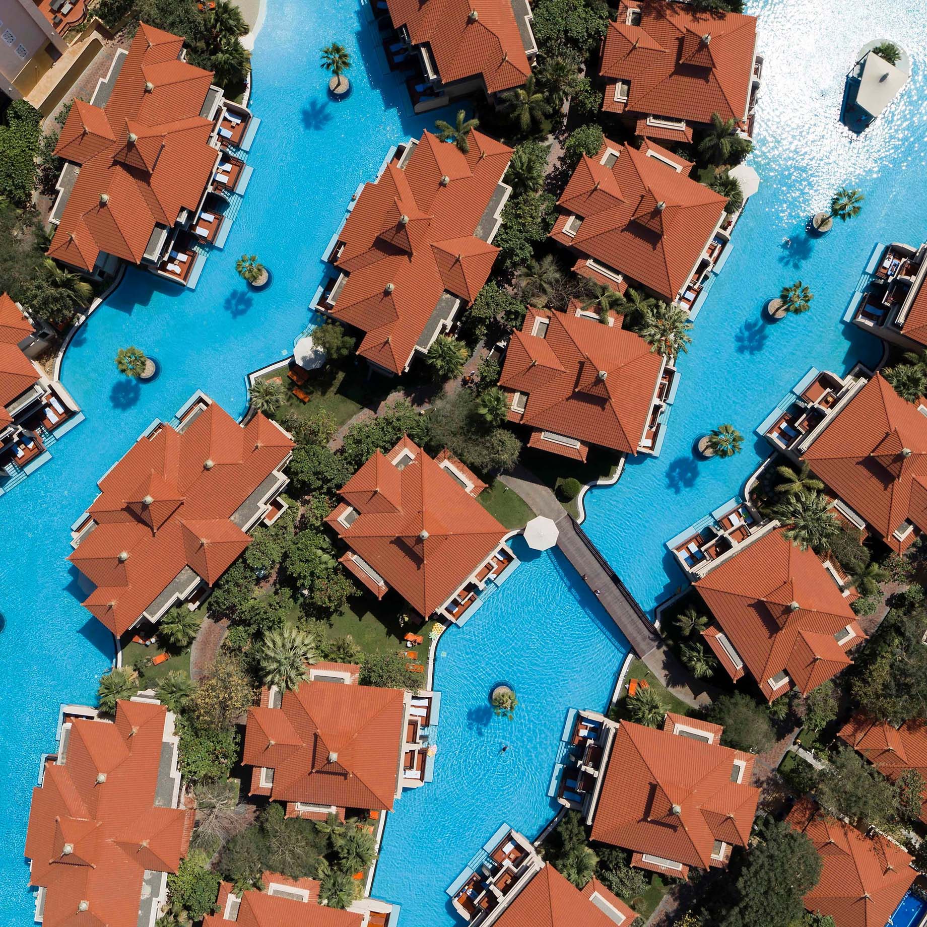 Anantara The Palm Dubai Resort - Dubai, UAE - Aerial View