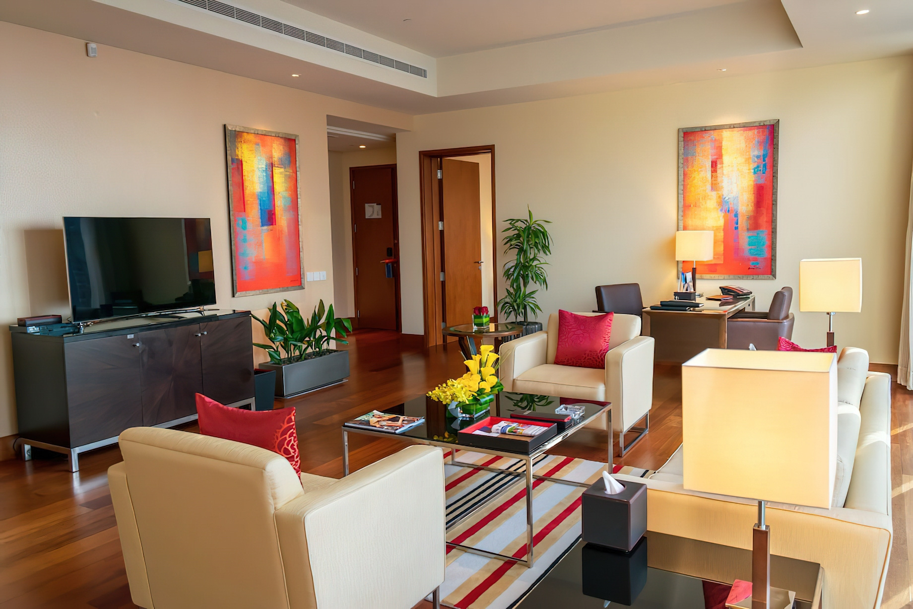 Anantara Downtown Dubai Hotel - Dubai, UAE - Anantara Burj Khalifa View Suite