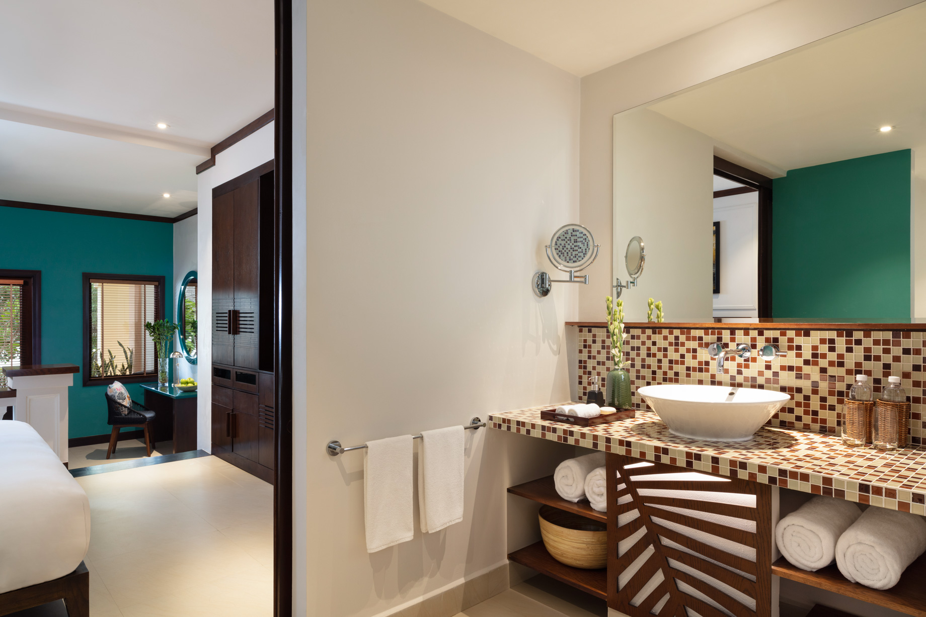 Anantara Hoi An Resort - Hoi An City, Vietnam - Deluxe River View Suite