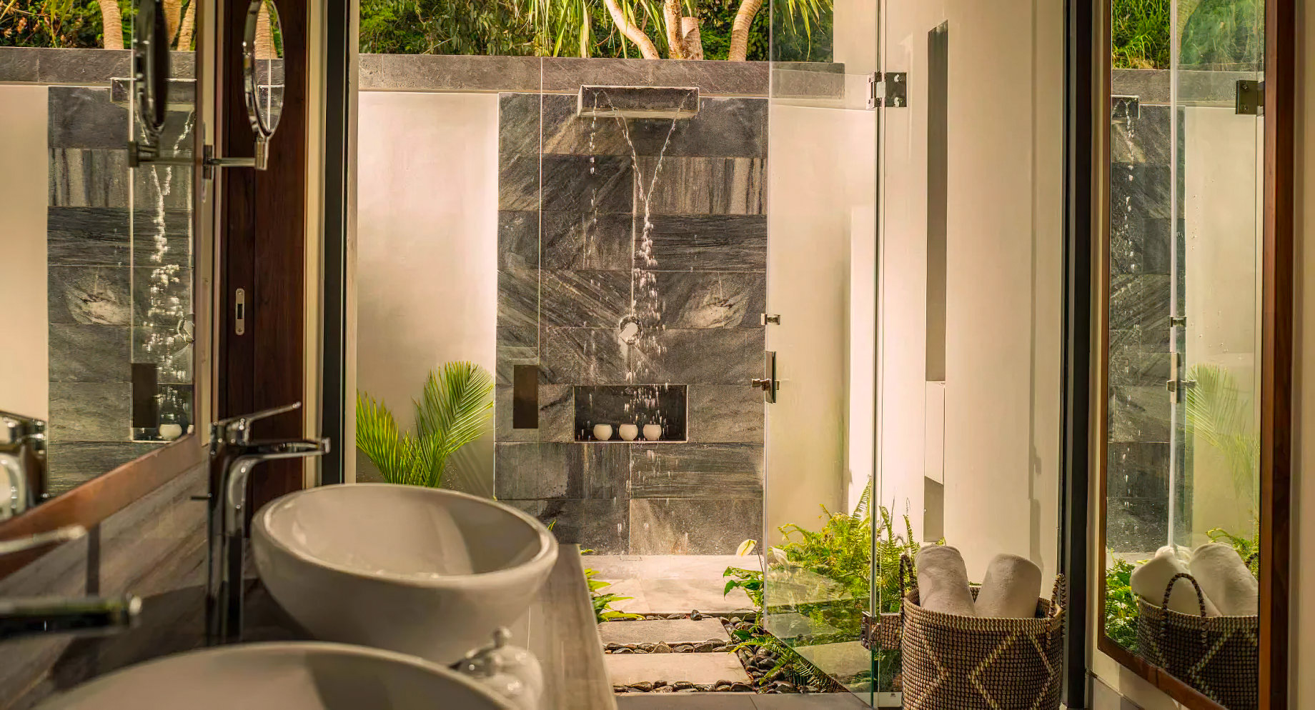Anantara Quy Nhon Villas Resort - Quy Nhon, Vietnam - Villa Outdoor Shower