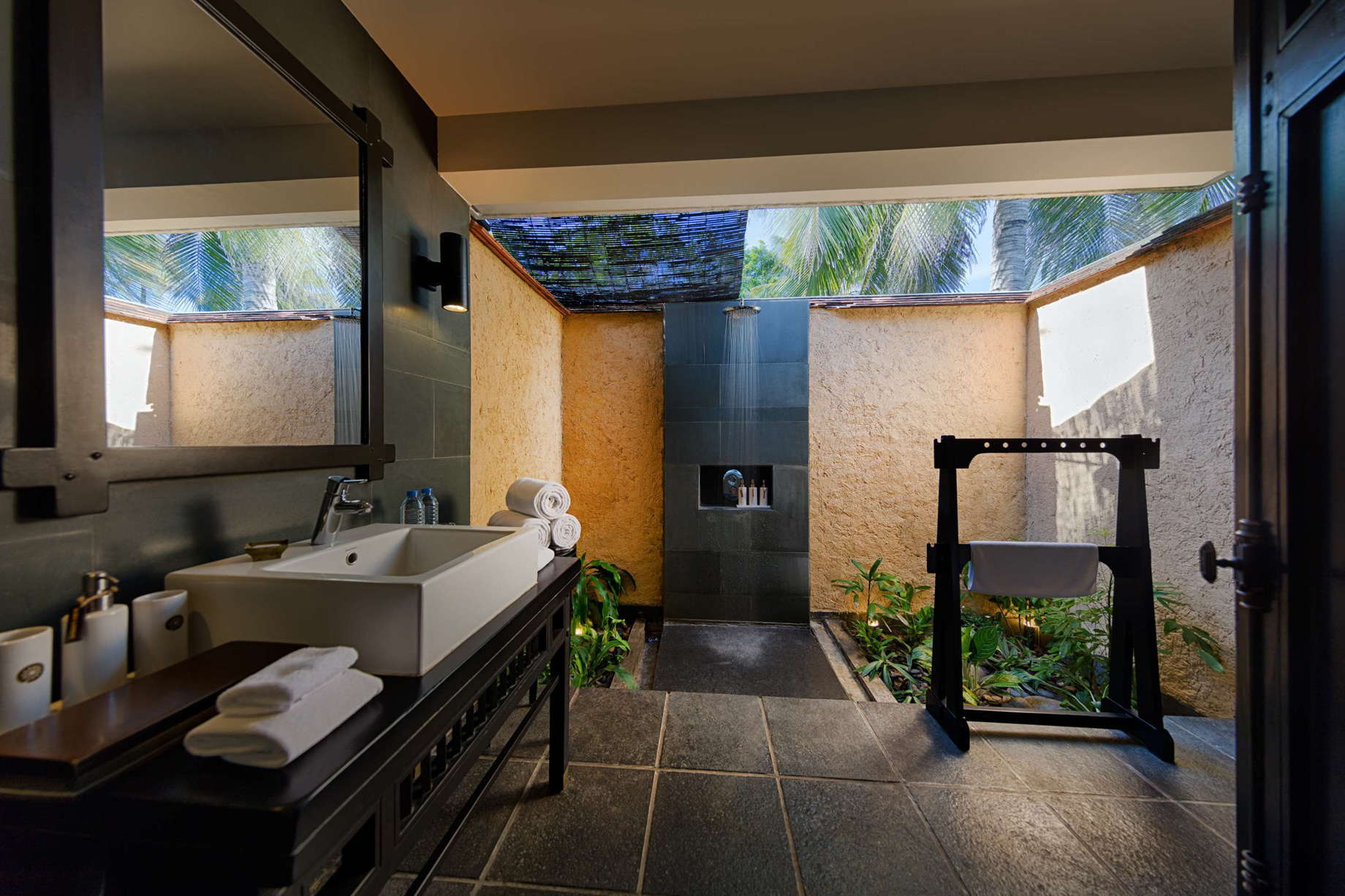 Anantara Mui Ne Resort – Phan Thiet, Vietnam – Villa Outdoor Shower