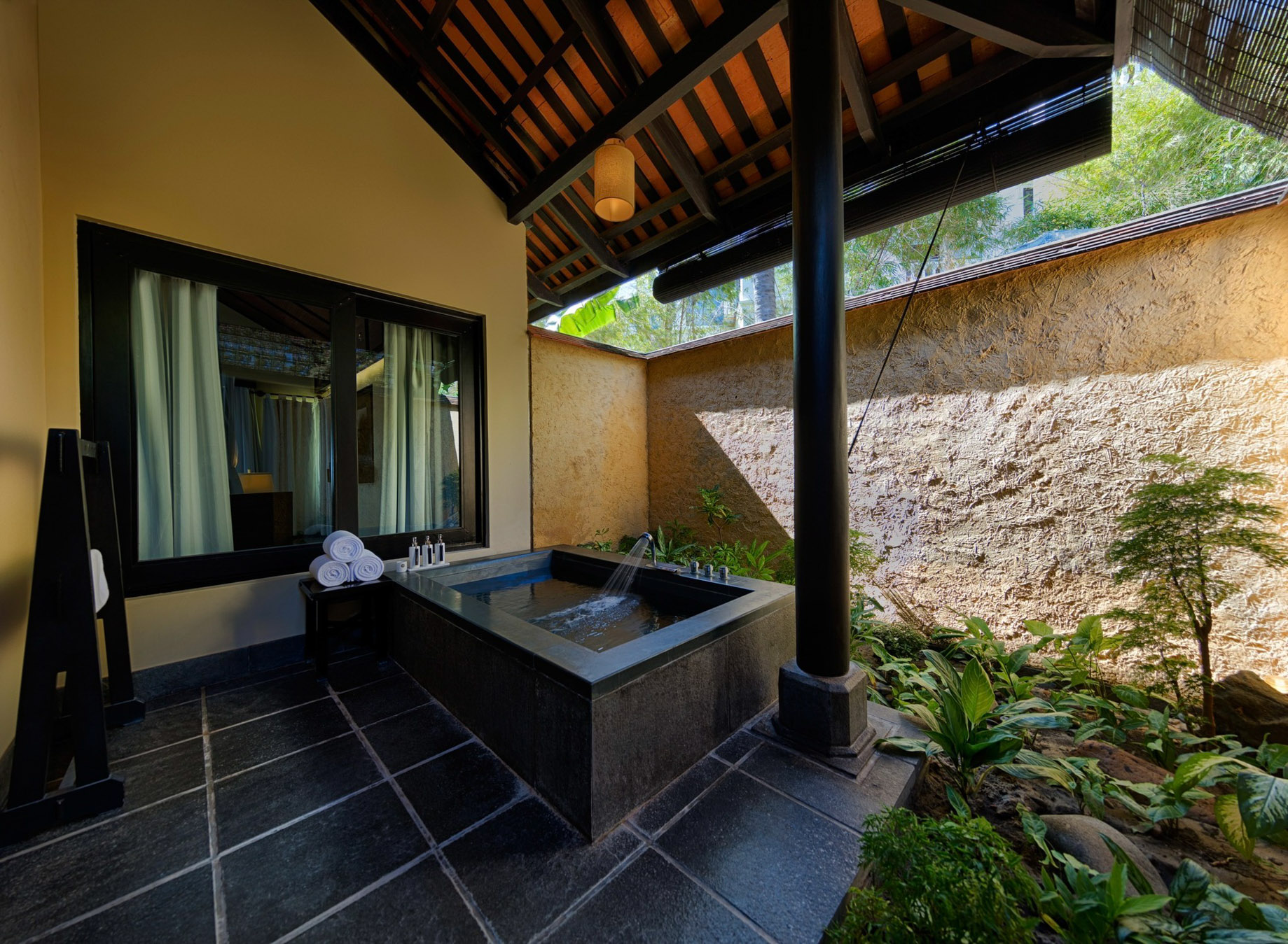 Anantara Mui Ne Resort – Phan Thiet, Vietnam – Villa Outdoor Bath