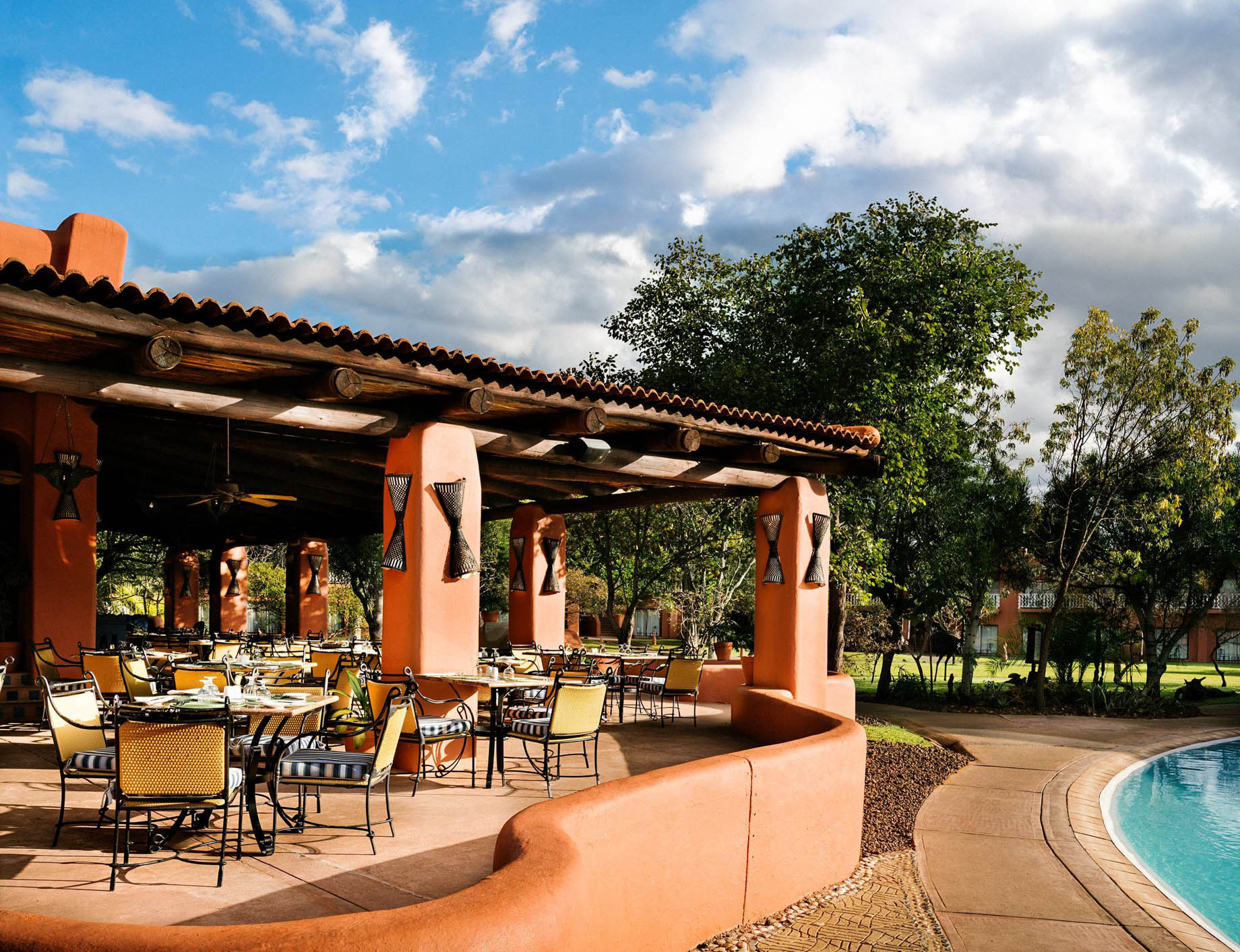 Avani Victoria Falls Resort - Livingstone, Zambia - Restaurant