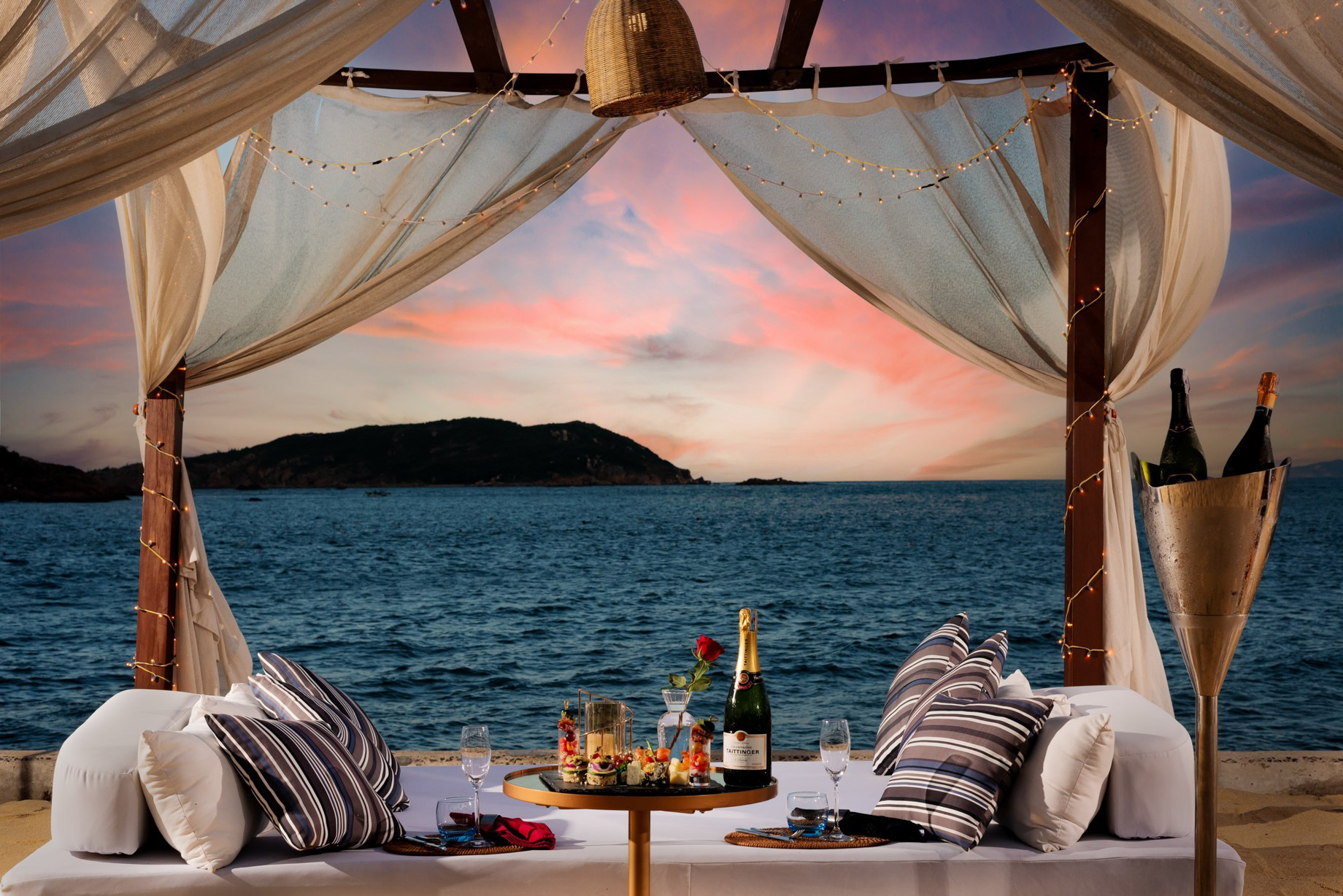 Anantara Quy Nhon Villas Resort - Quy Nhon, Vietnam - Sunset Beach Dining