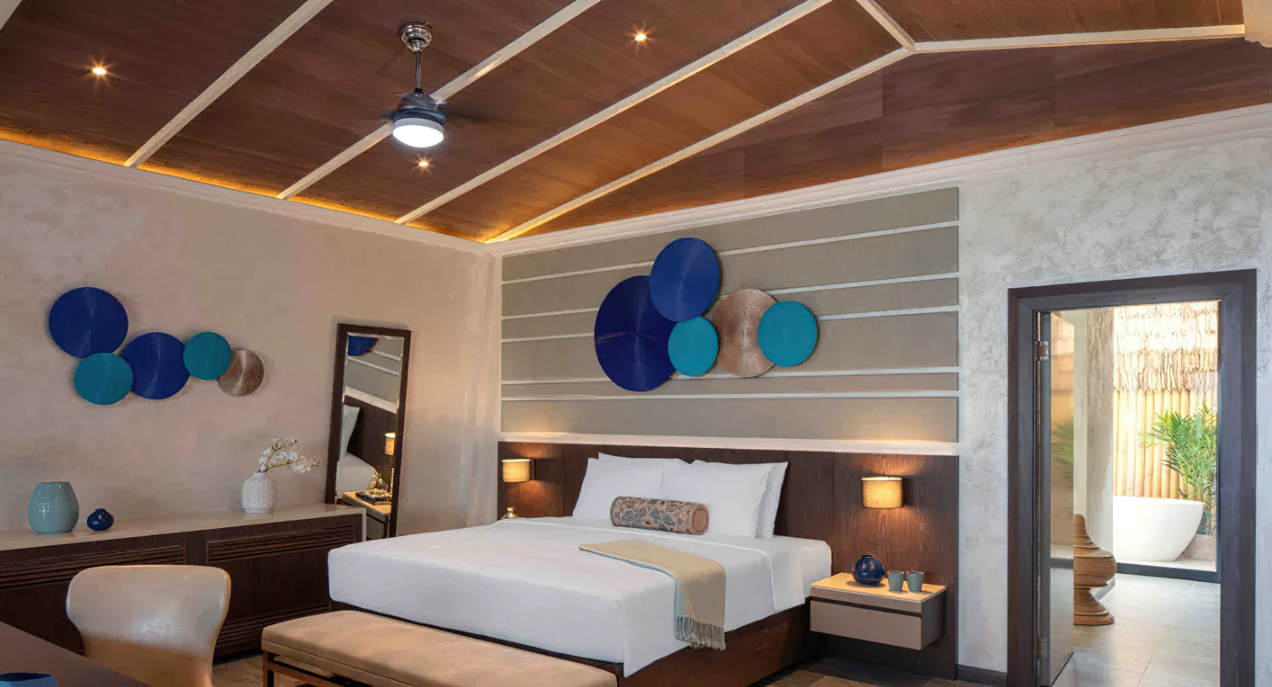 Anantara World Islands Dubai Resort - Dubai, UAE - Junior Beach Pool Suite